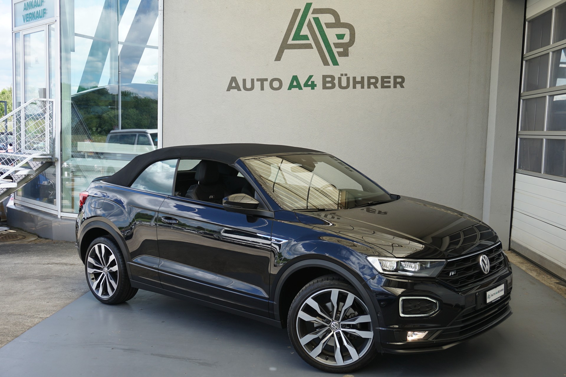 VW T-Roc 1.5 TSI EVO R-Line Cabriolet DSG-Automat 150PS mit Lederausstattung und Abstandsregeltempomat-showroom-element-2