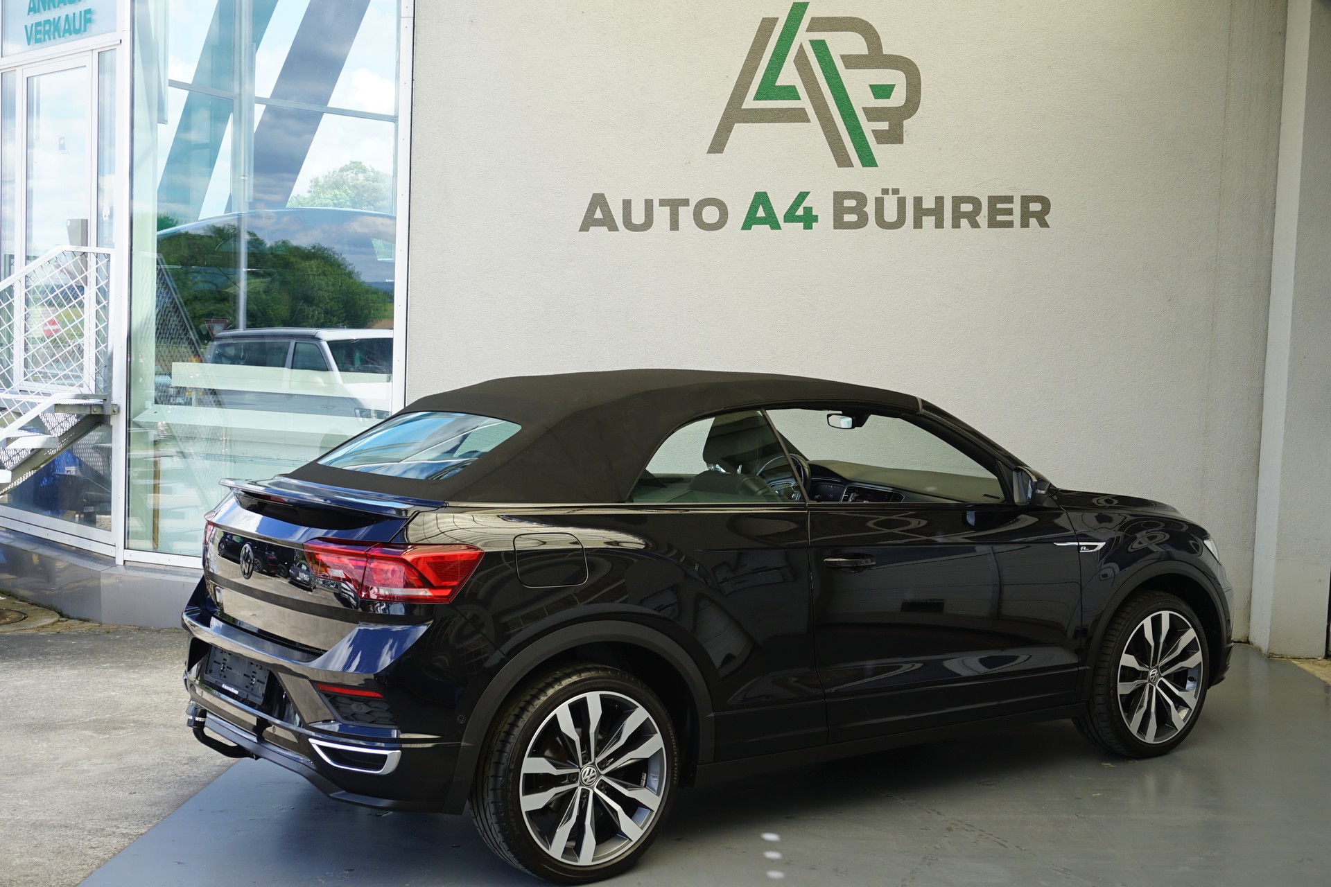 VW T-Roc 1.5 TSI EVO R-Line Cabriolet DSG-Automat 150PS mit Lederausstattung und Abstandsregeltempomat-image-14