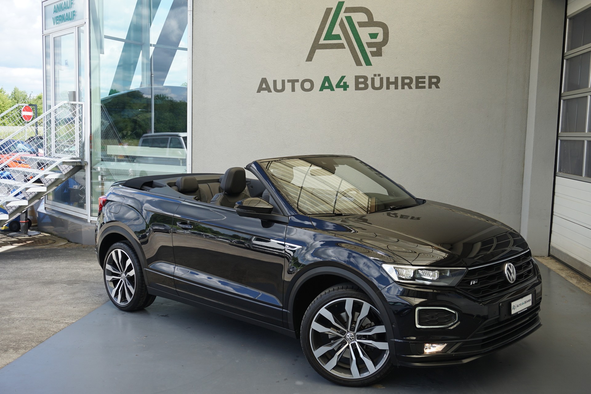 VW T-Roc 1.5 TSI EVO R-Line Cabriolet DSG-Automat 150PS mit Lederausstattung und Abstandsregeltempomat-showroom-element-3