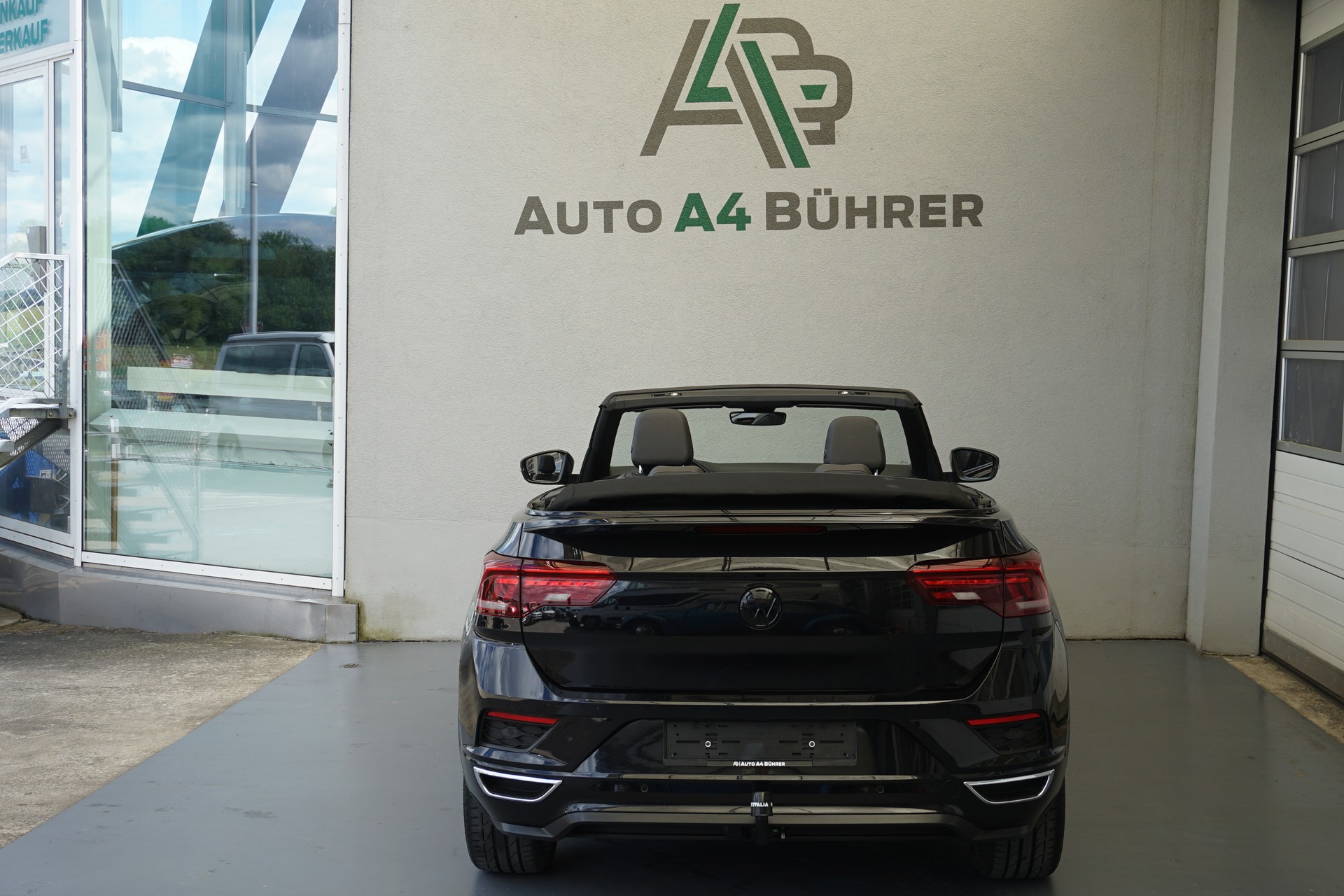 VW T-Roc 1.5 TSI EVO R-Line Cabriolet DSG-Automat 150PS mit Lederausstattung und Abstandsregeltempomat-image-18