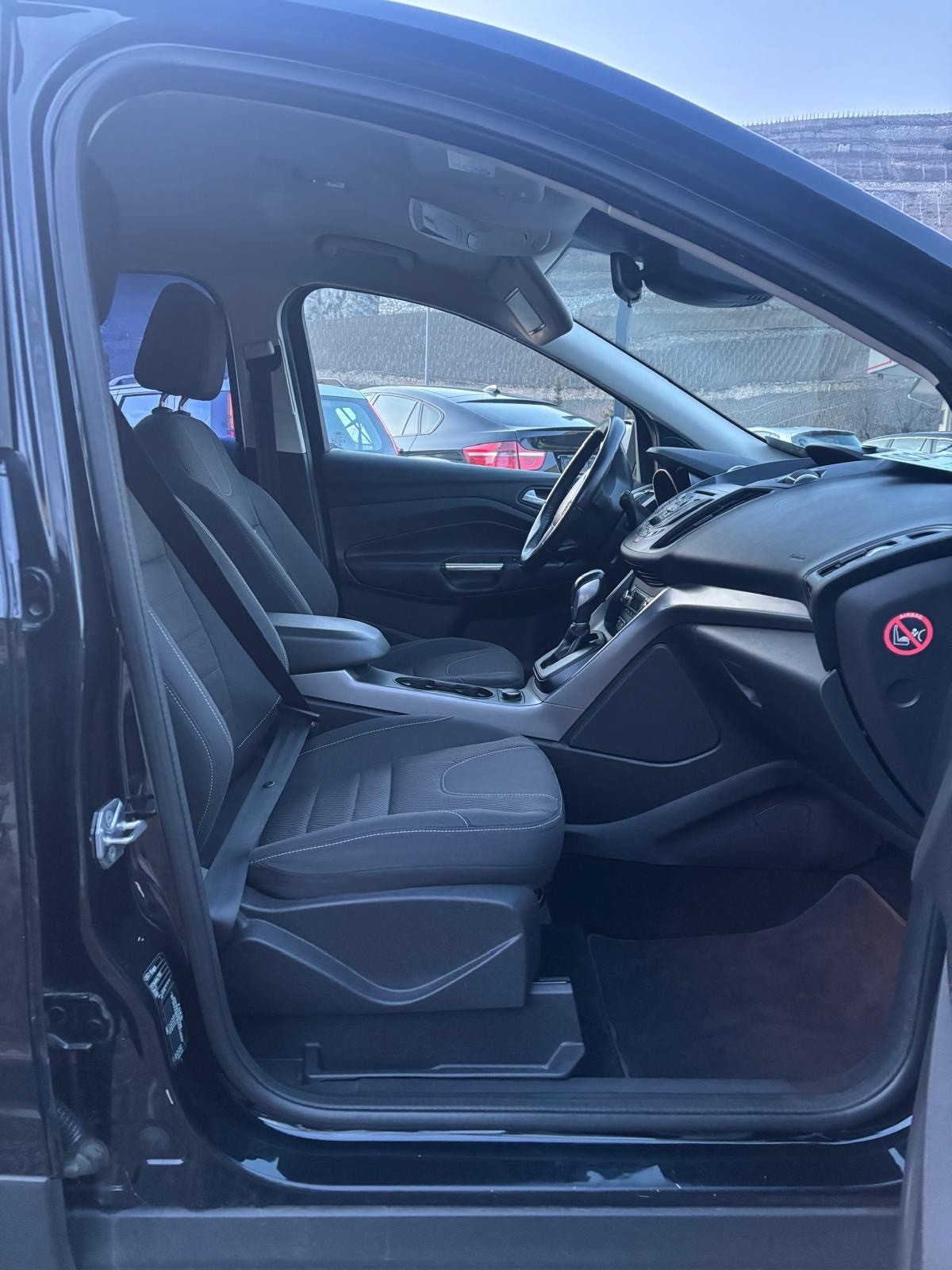 FORD Kuga 1.6 SCTi Carving 4WD Automatic-image-7