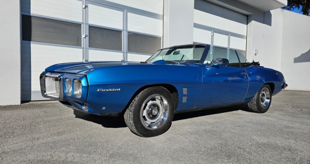 PONTIAC Firebird-image-3