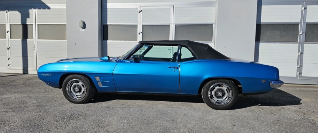 PONTIAC Firebird-image-1