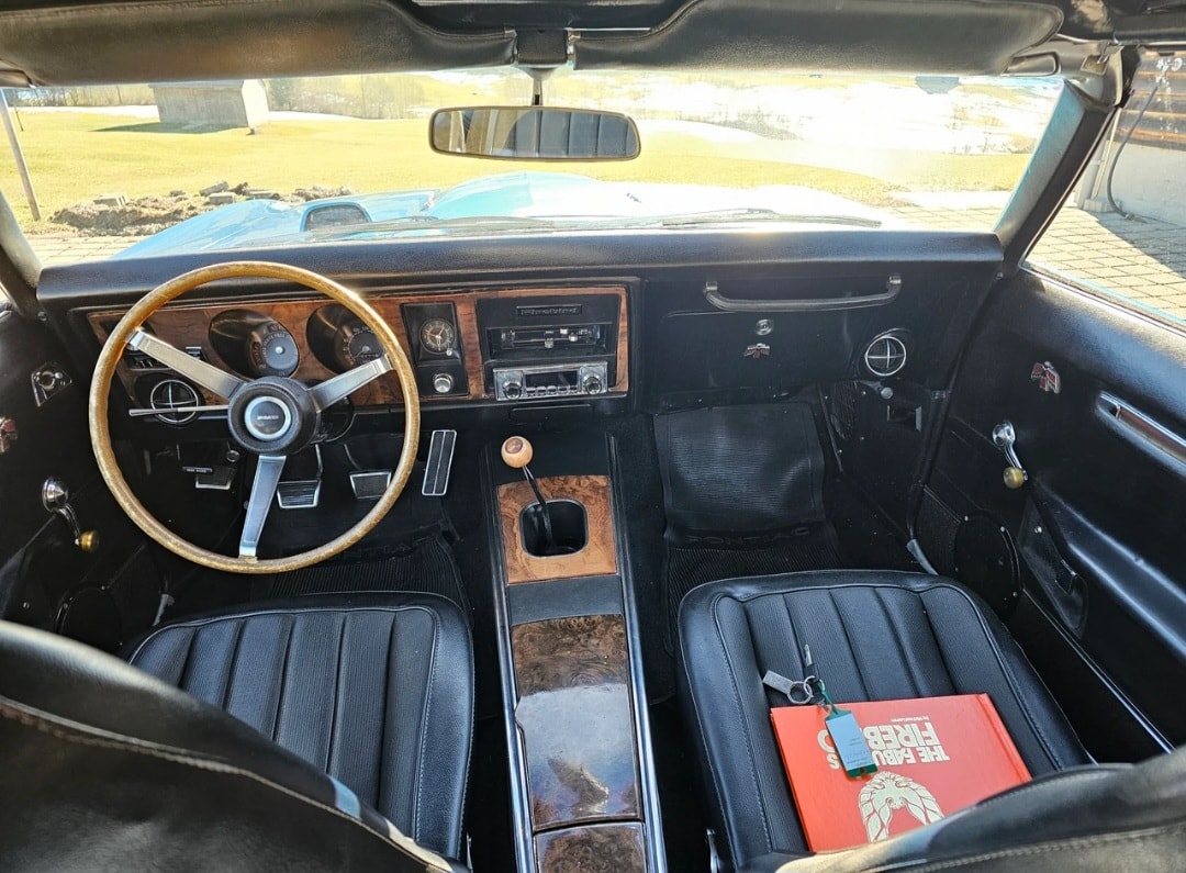 PONTIAC Firebird-image-11