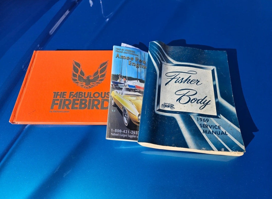 PONTIAC Firebird-image-13