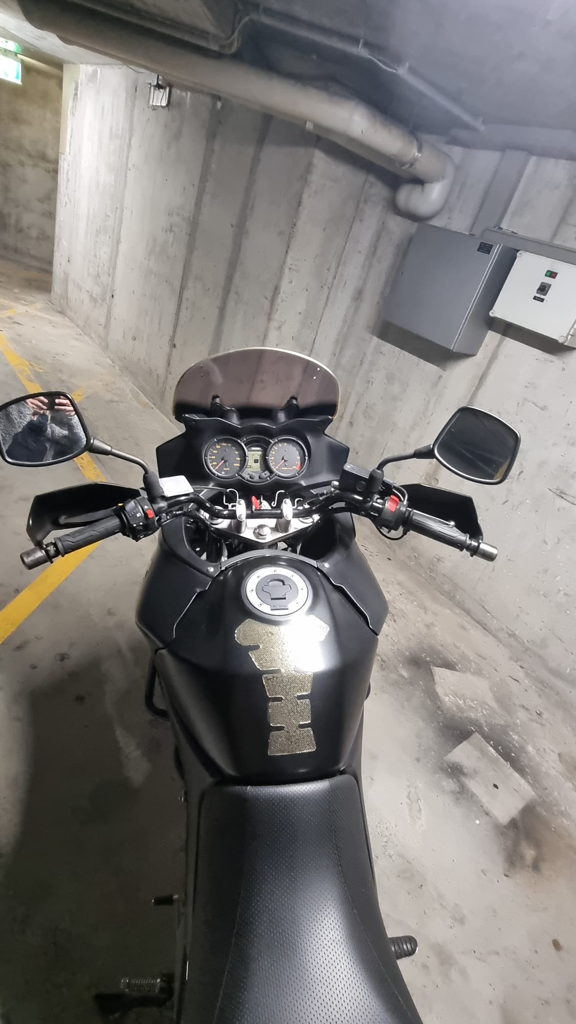 SUZUKI DL 650 V-Strom ABS-image-2