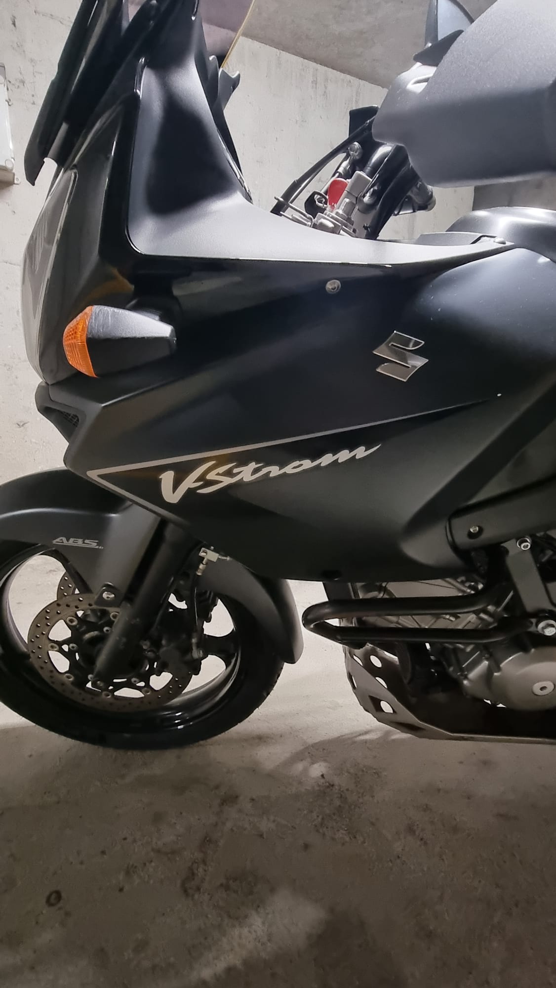 SUZUKI DL 650 V-Strom ABS-image-3