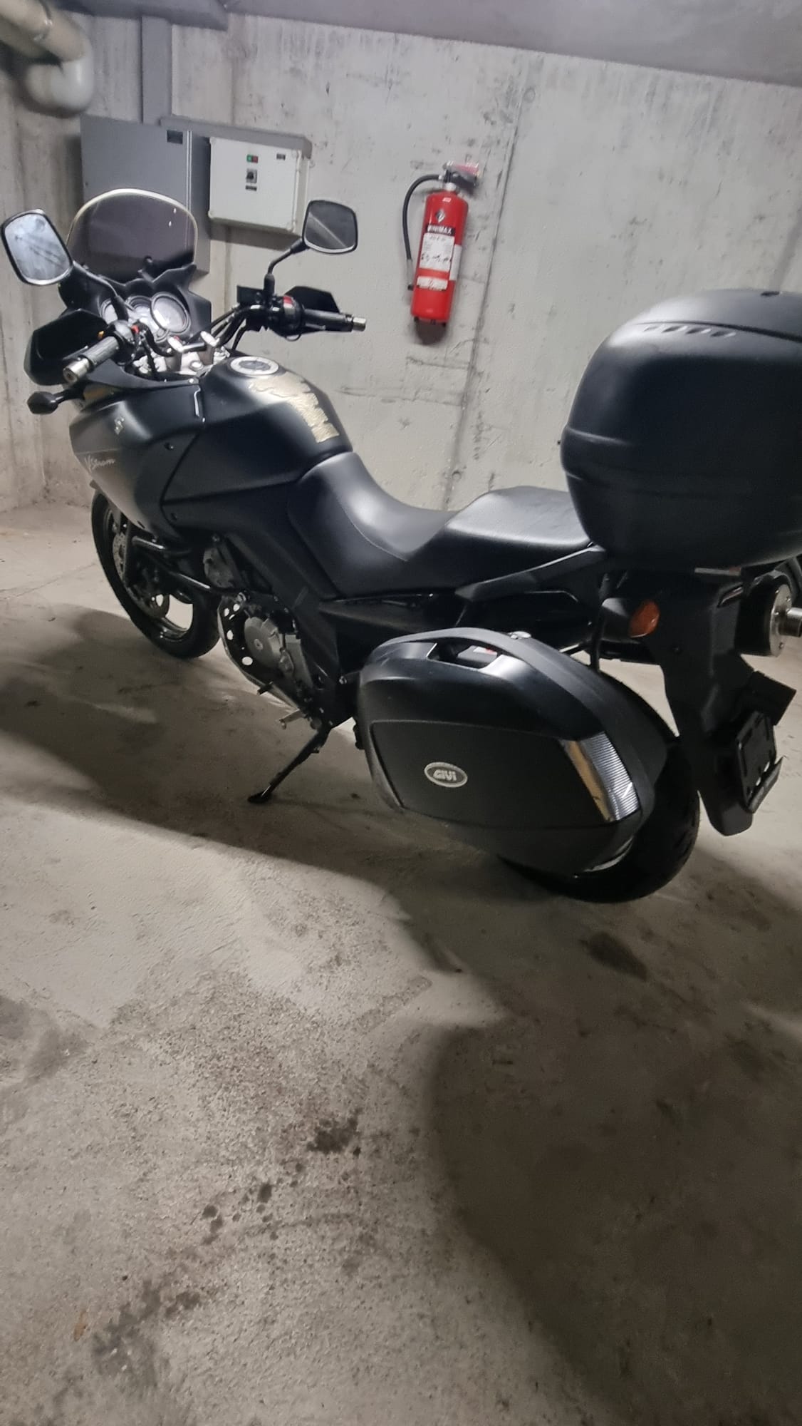 SUZUKI DL 650 V-Strom ABS-image-9