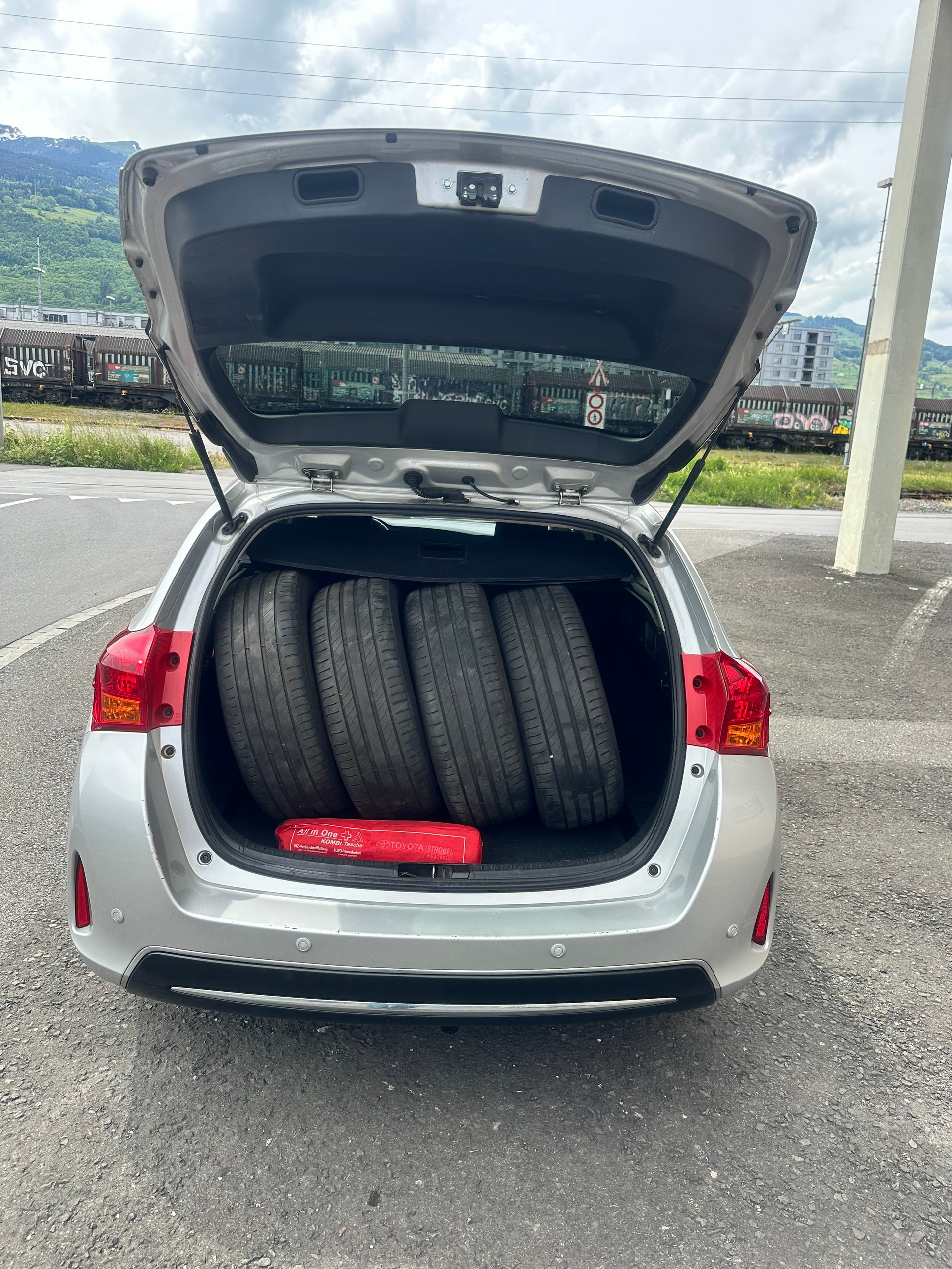 TOYOTA Auris Touring Sports 2.0 D-4D Trend-image-6