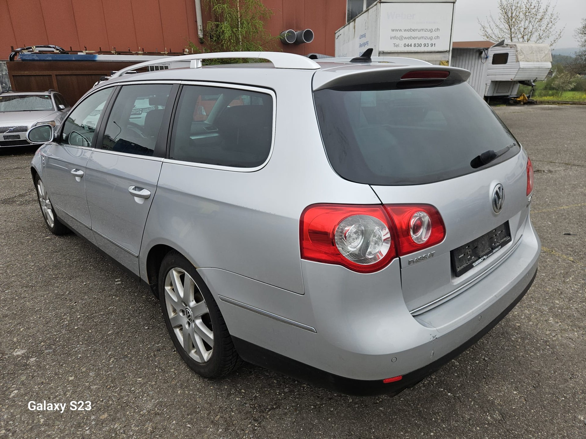 VW Passat Variant 2.0 TDI Highline 4Motion-image-2