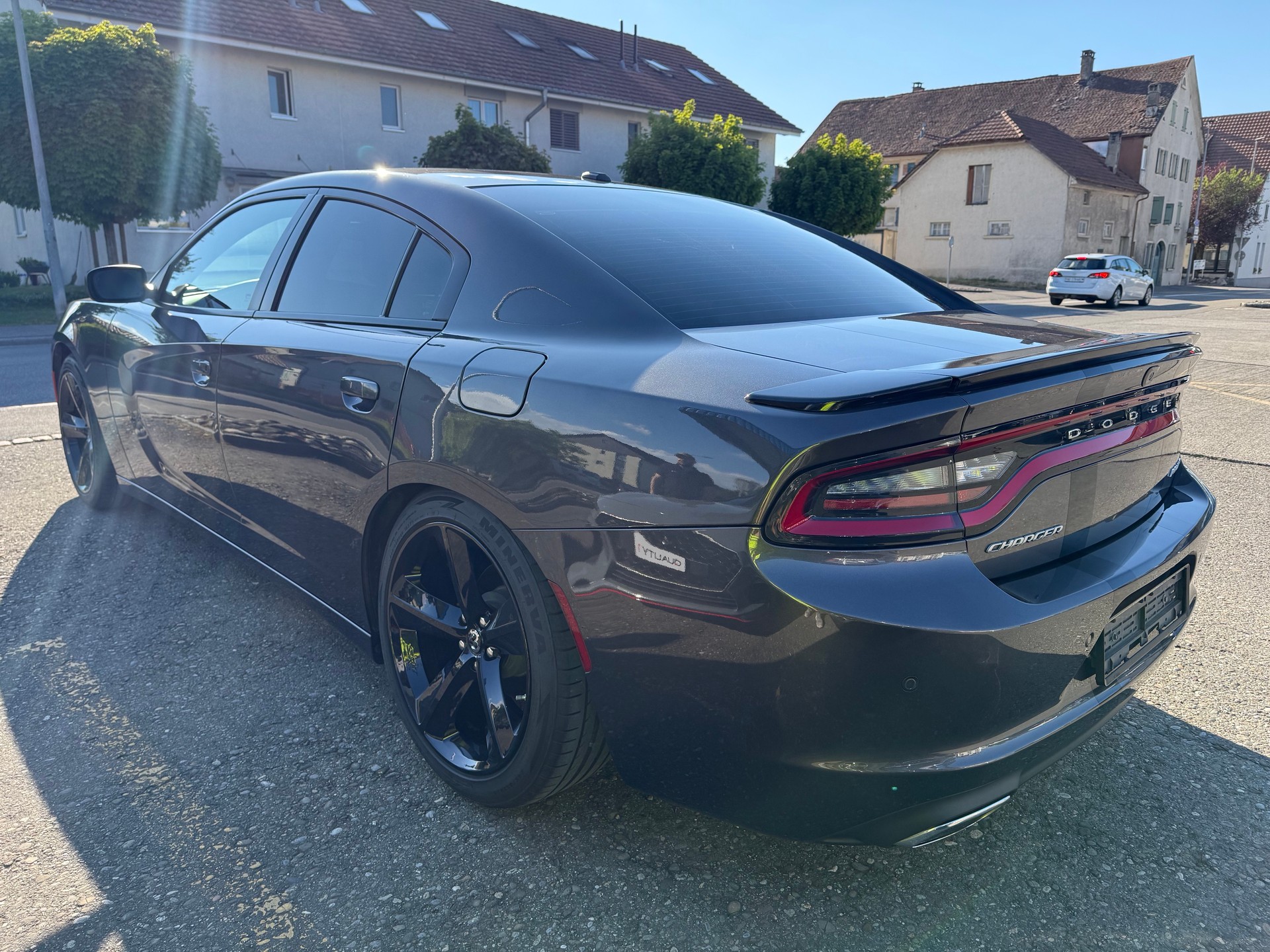 DODGE Charger 3.6-image-3