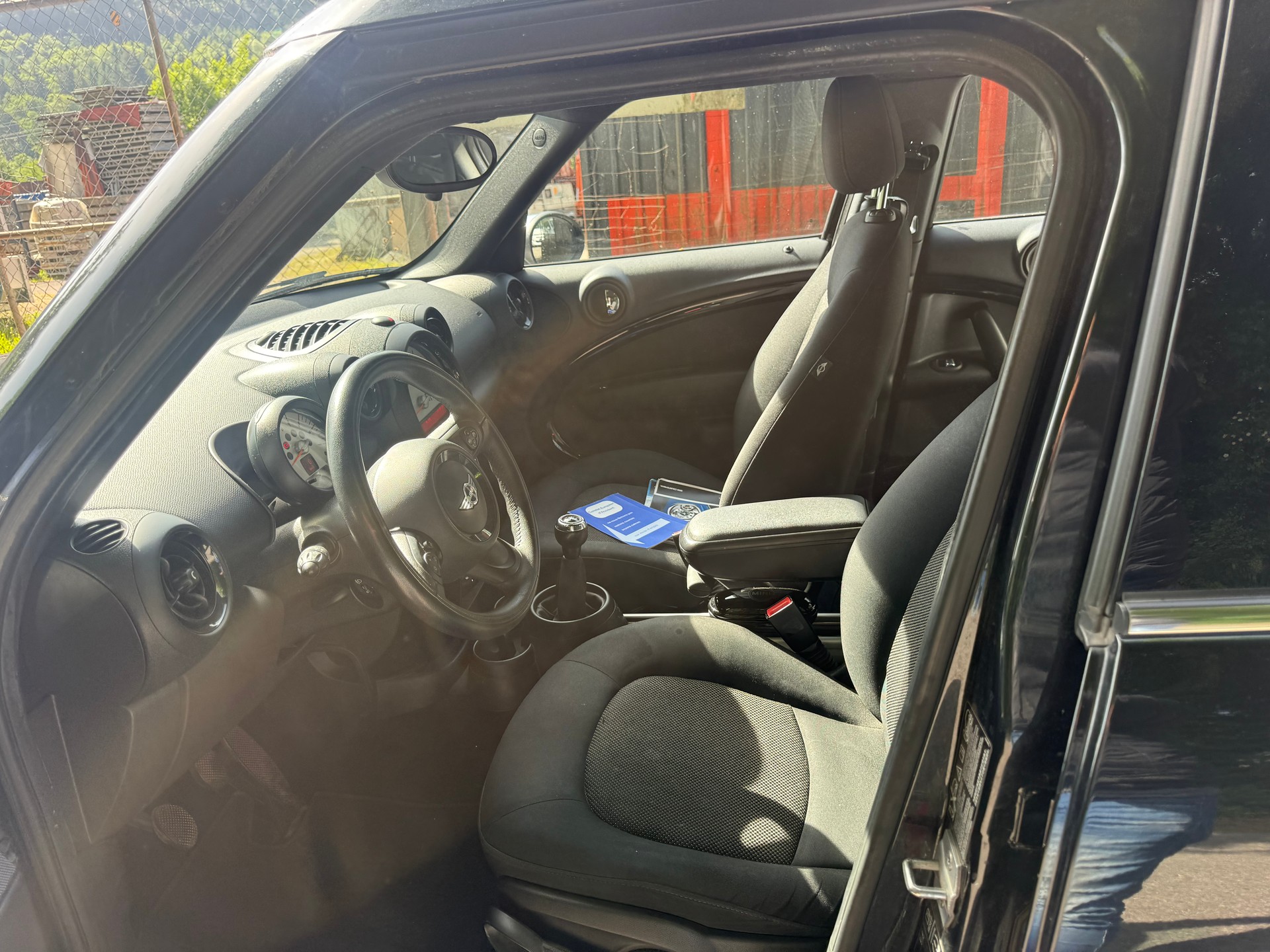 MINI Countryman Cooper D ALL4-image-7