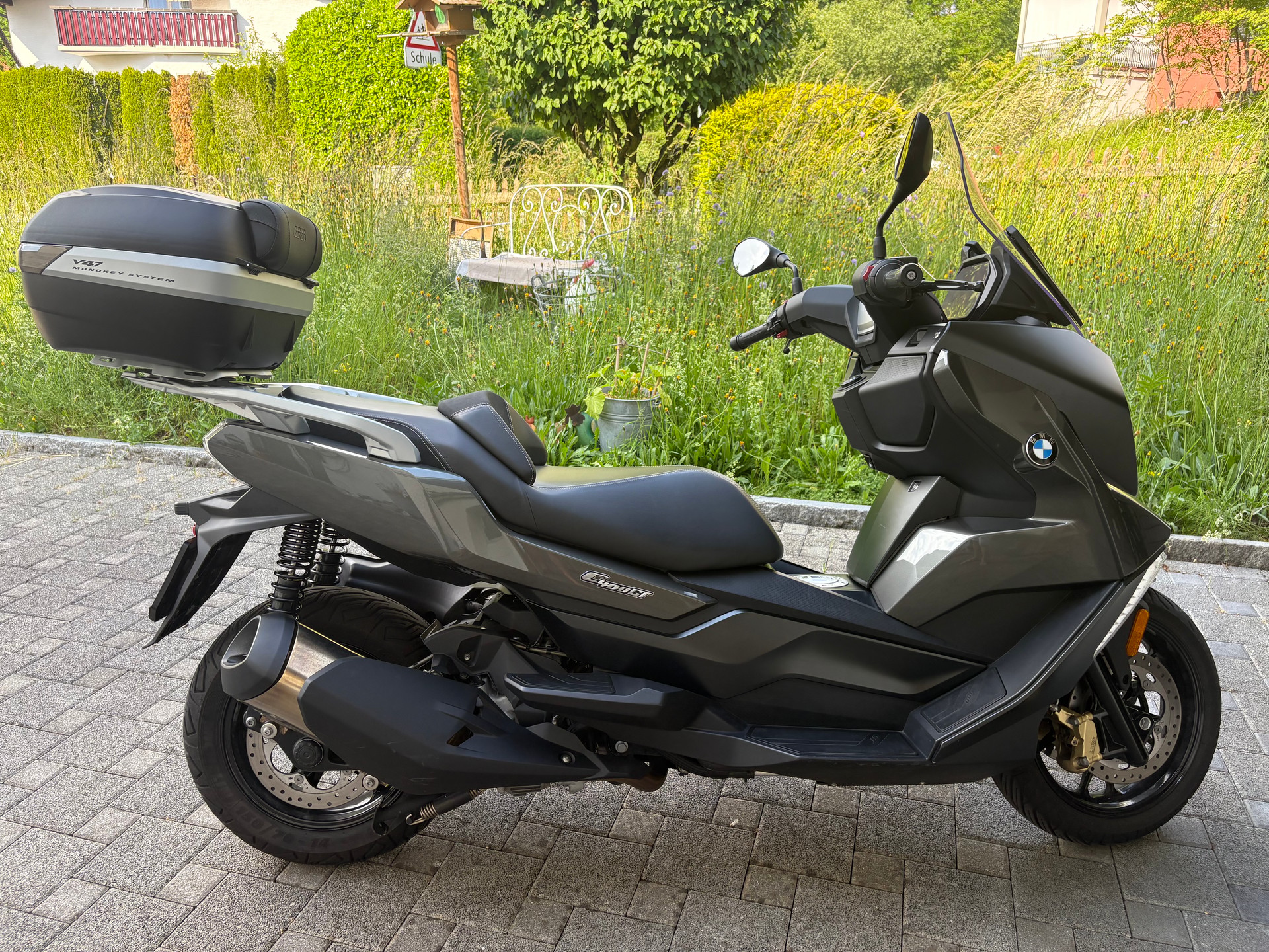 BMW C 400 GT ABS Topcase-image-11