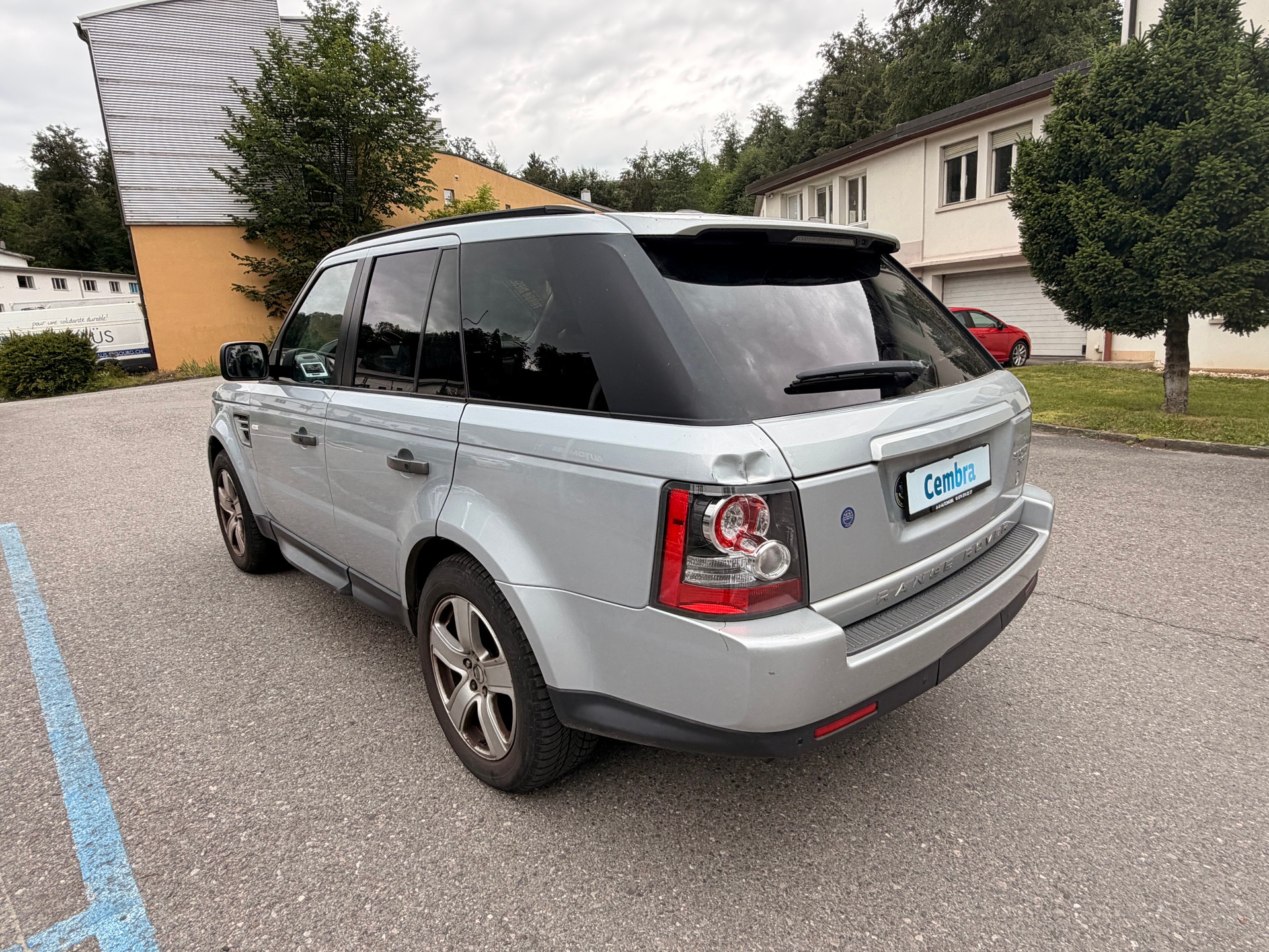 LAND ROVER Range Rover Sport 3.0 TDV6 HSE Automatic-showroom-element-3