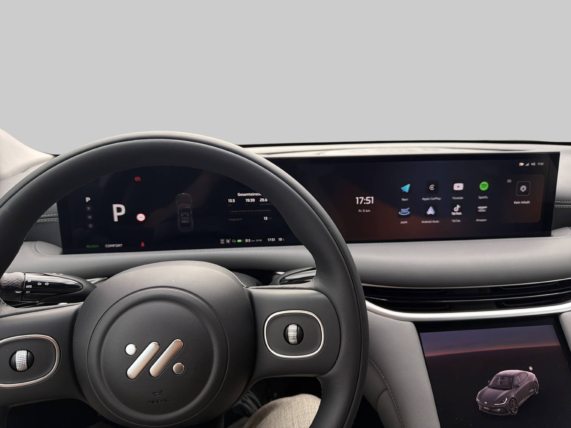 MG IM5 100 kWh Performance 20 4WD-image-7