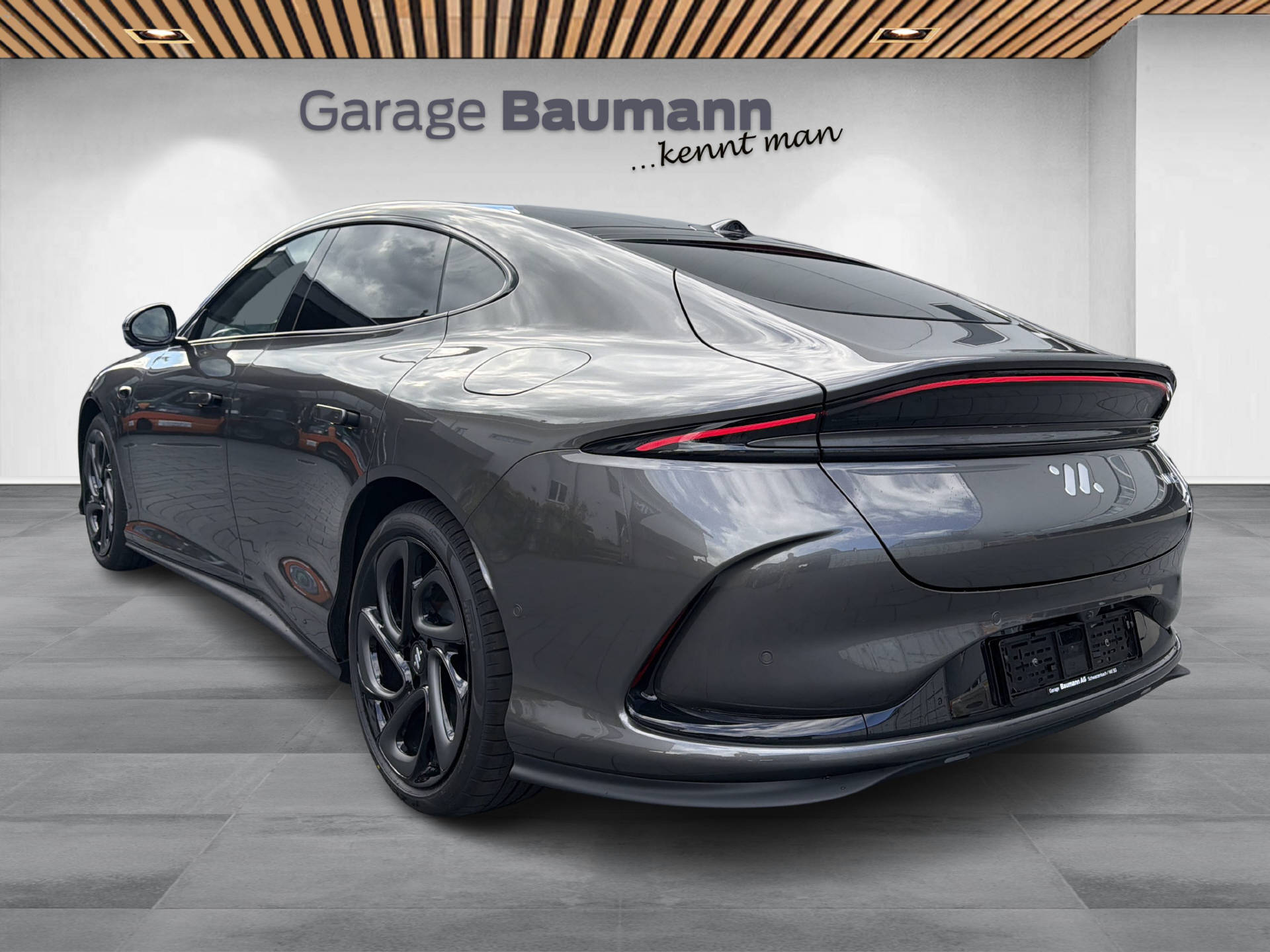 MG IM5 100 kWh Performance 20 4WD-showroom-element-3