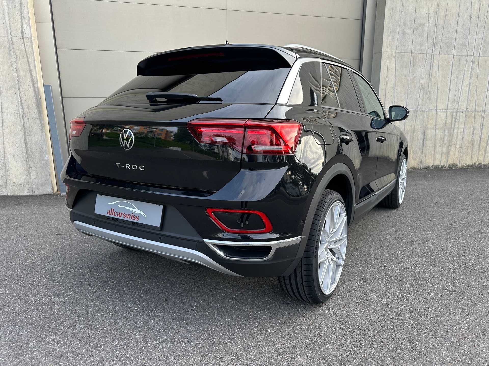 VW T-Roc 2.0 TDI 190PS Sport DSG-image-31