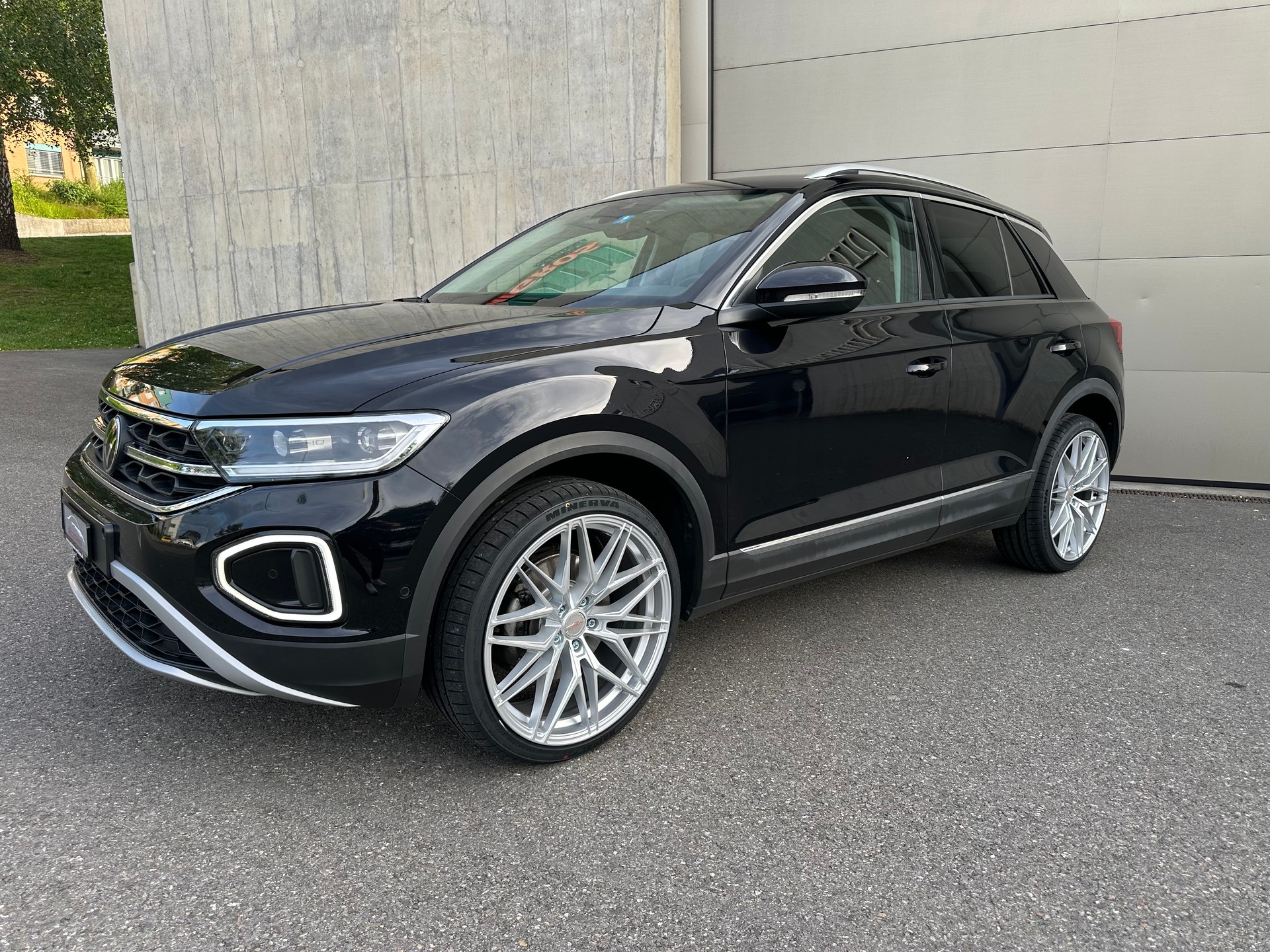 VW T-Roc 2.0 TDI 190PS Sport DSG