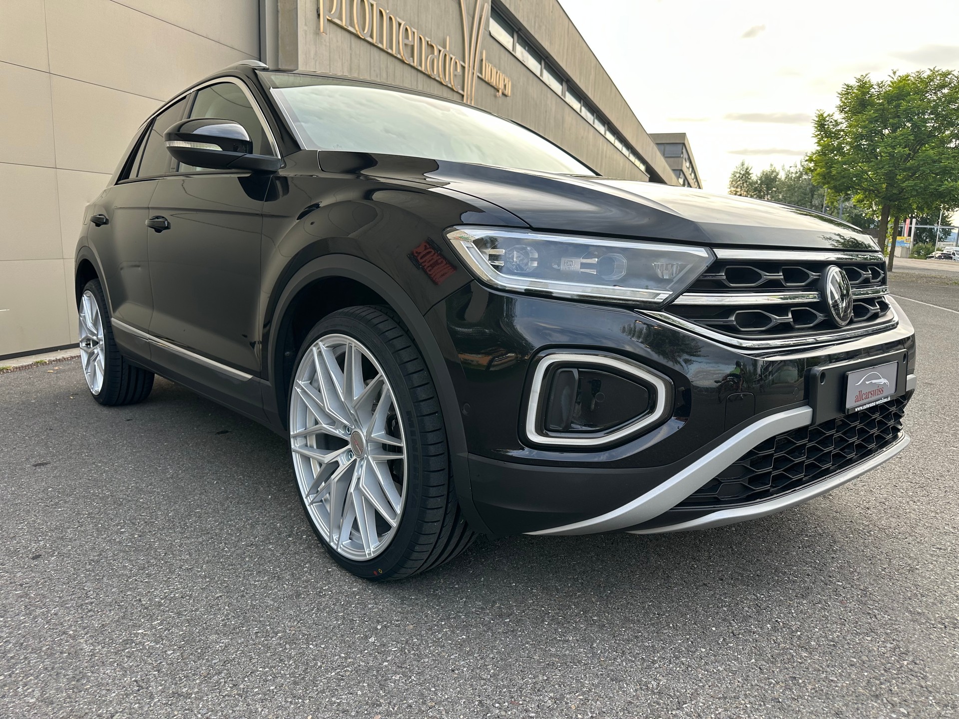 VW T-Roc 2.0 TDI 190PS Sport DSG-image-29