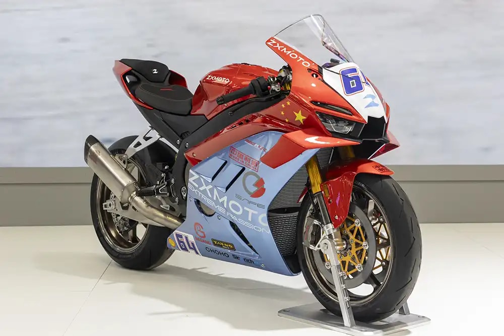 ZXMOTO 820 RR-R