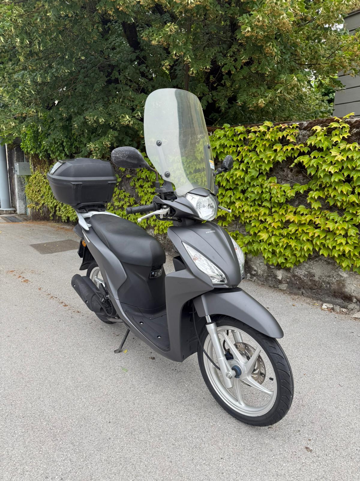 HONDA NSC Vision 110 16''-image-0