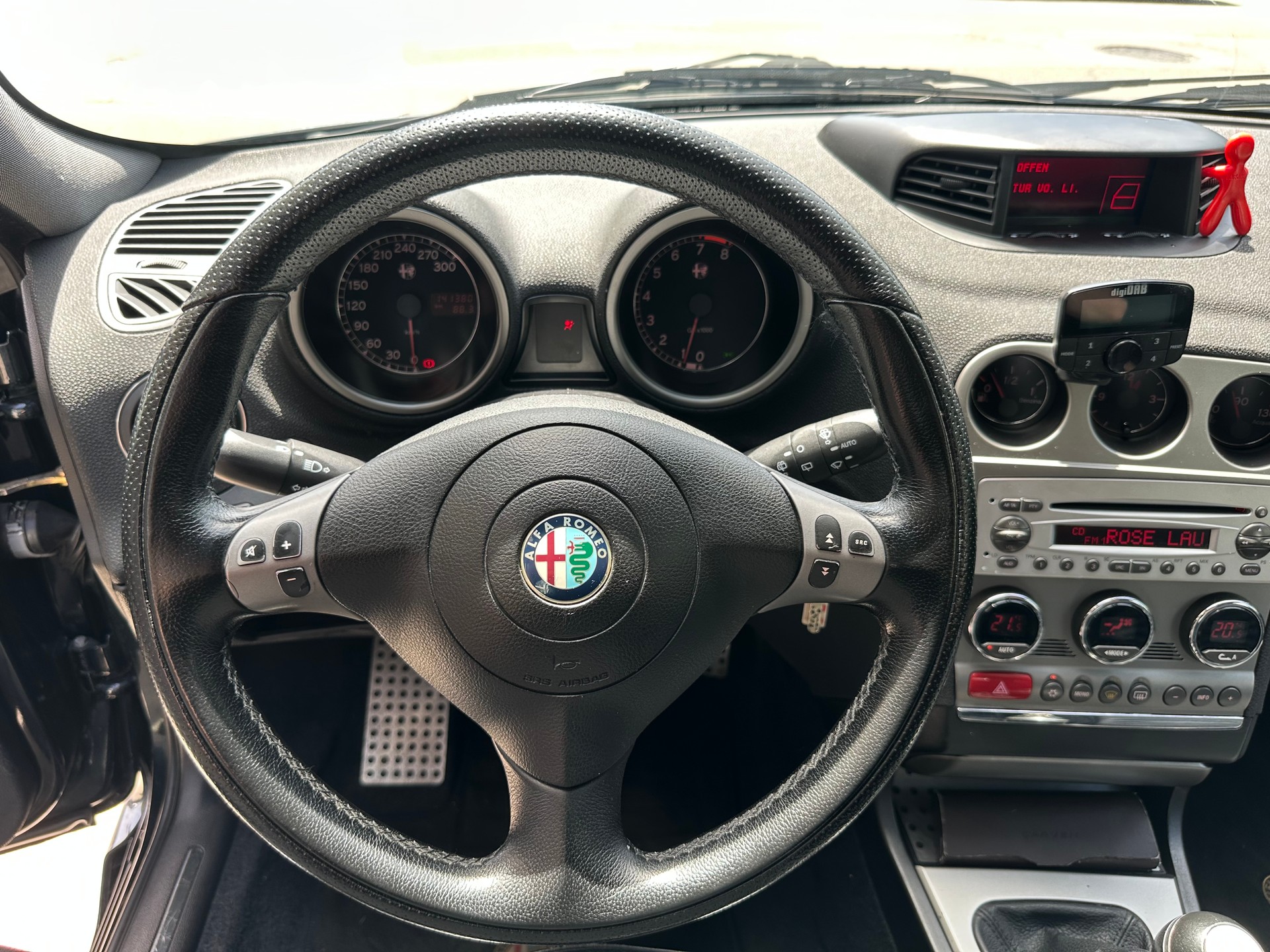 ALFA ROMEO 156 Sportwagon 3.2 V6 GTA-image-7