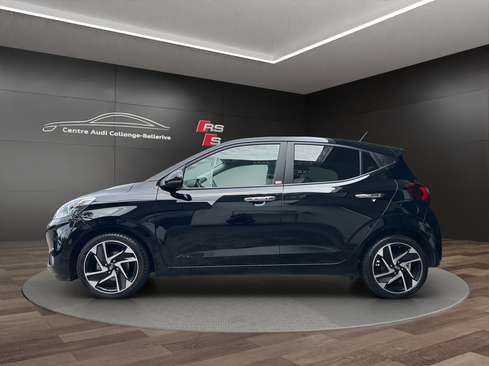 HYUNDAI i10 1.2 Vertex Automat-showroom-element-2