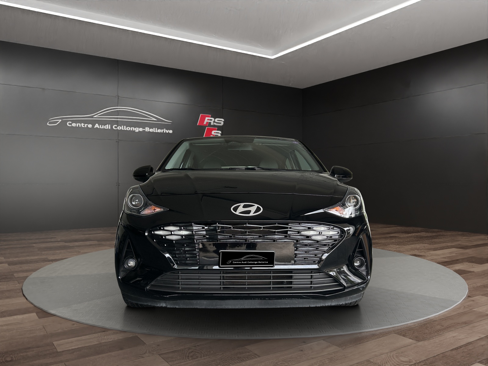 HYUNDAI i10 1.2 Vertex Automat-showroom-element-1