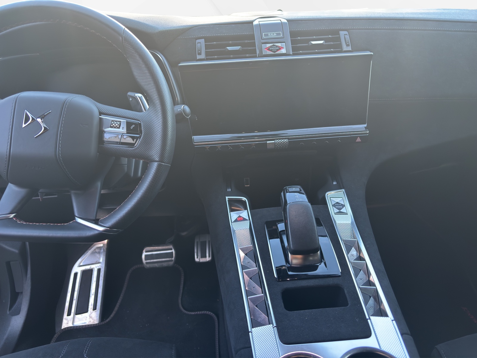 DS AUTOMOBILES DS7 1.6 E-Tense Performance Li-image-11