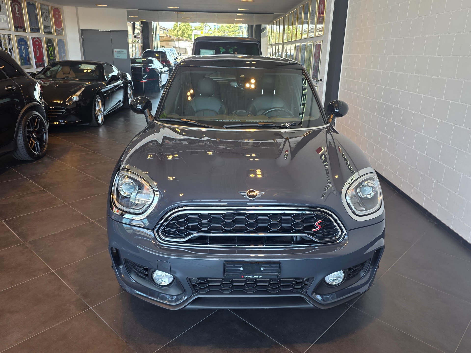 MINI Countryman Cooper S ALL4 Steptronic-showroom-element-1