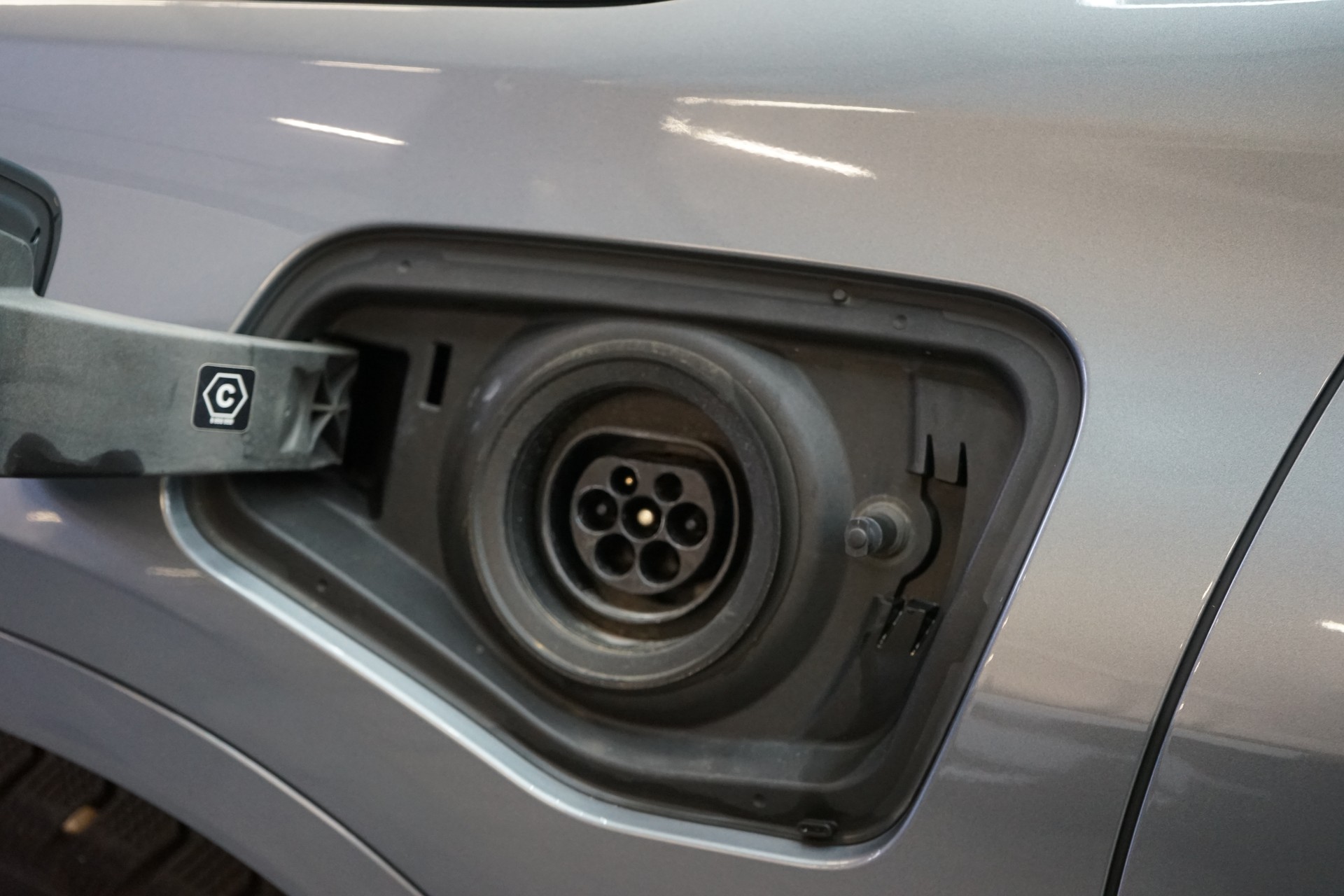 BMW X2 xDrive 25e M Sport X Steptronic-image-23