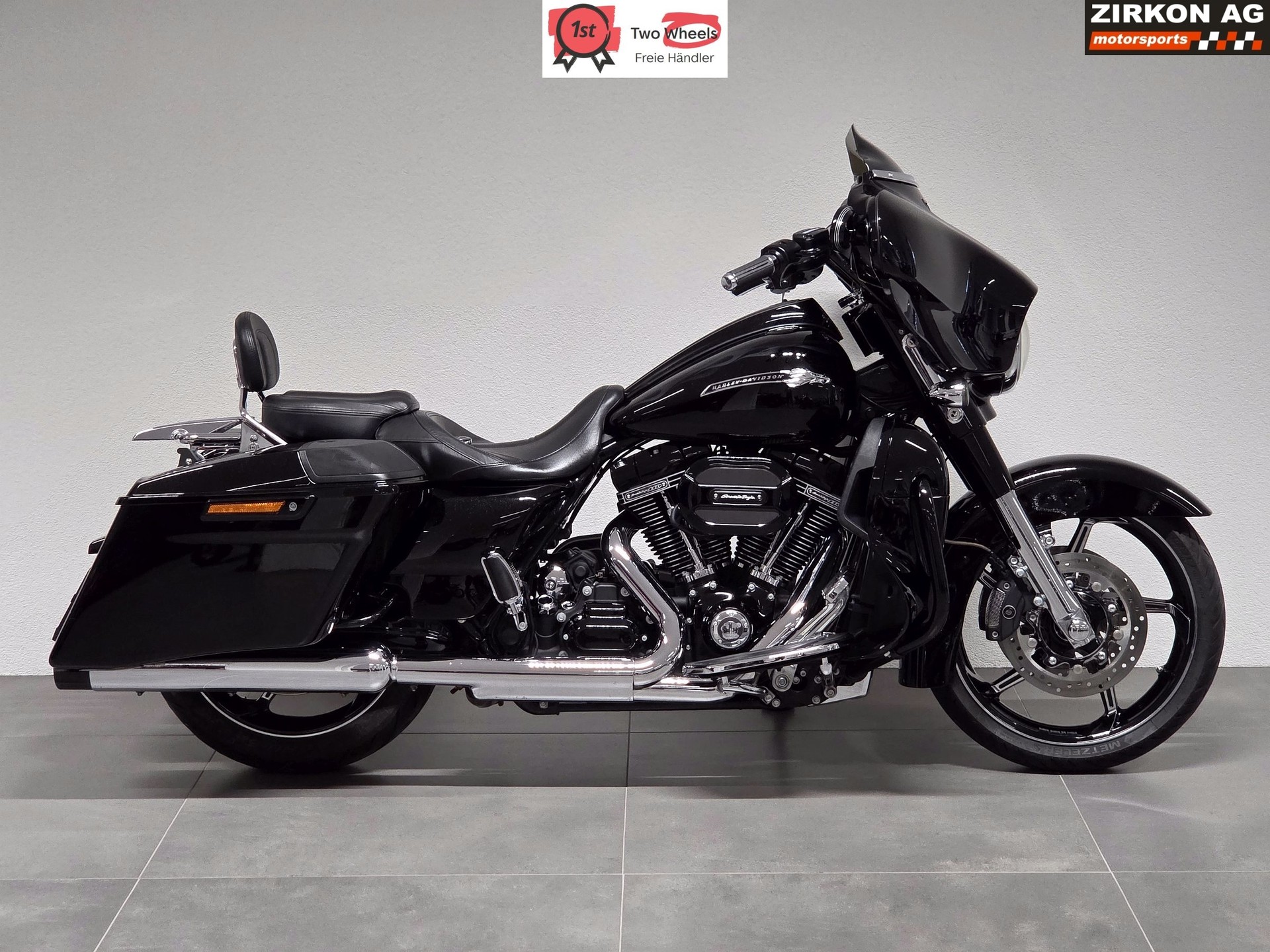 HARLEY-DAVIDSON FLHXSE Street Glide ABS CVO-image-0