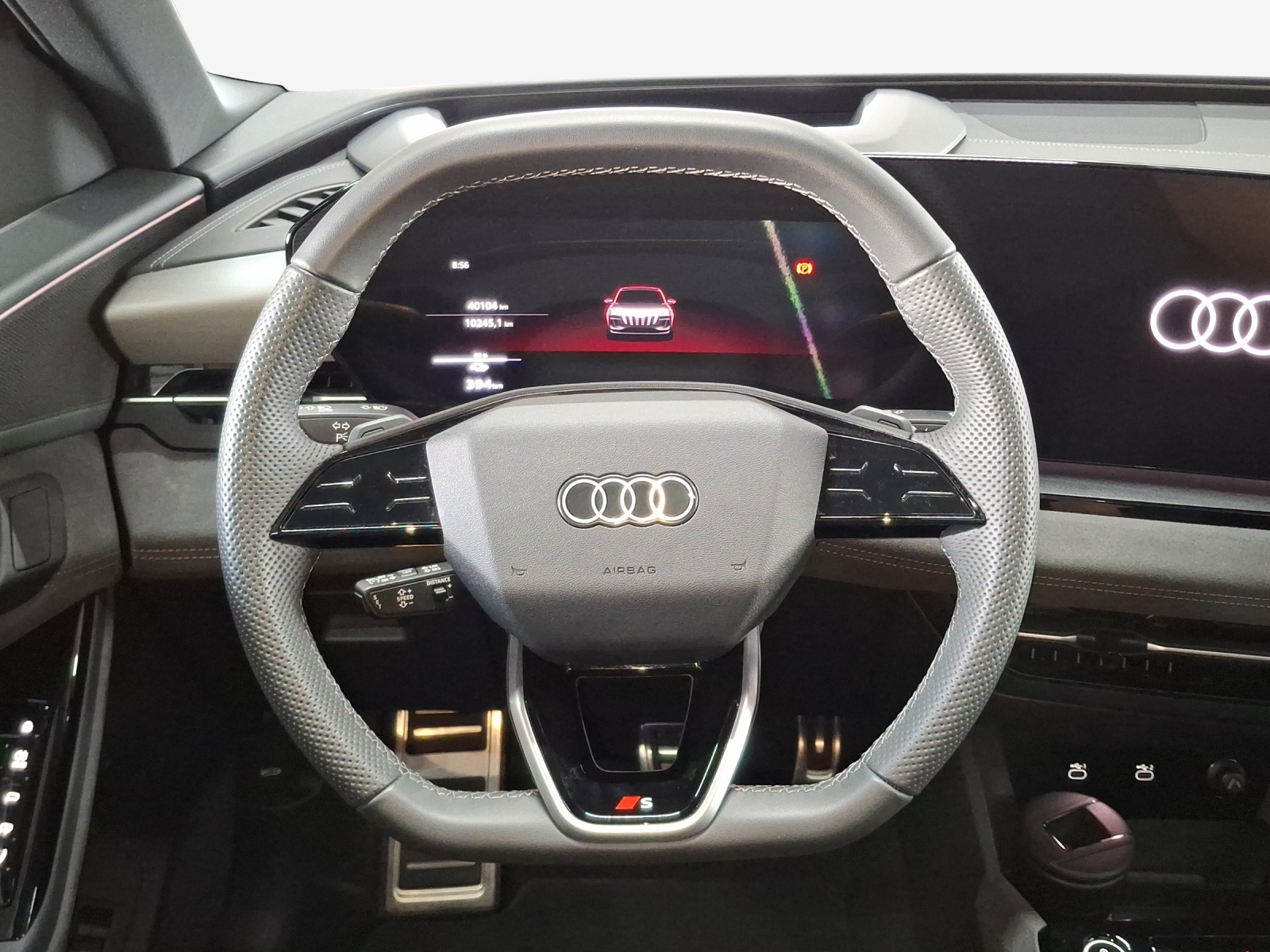 AUDI Q6 e-tron quattro-image-10