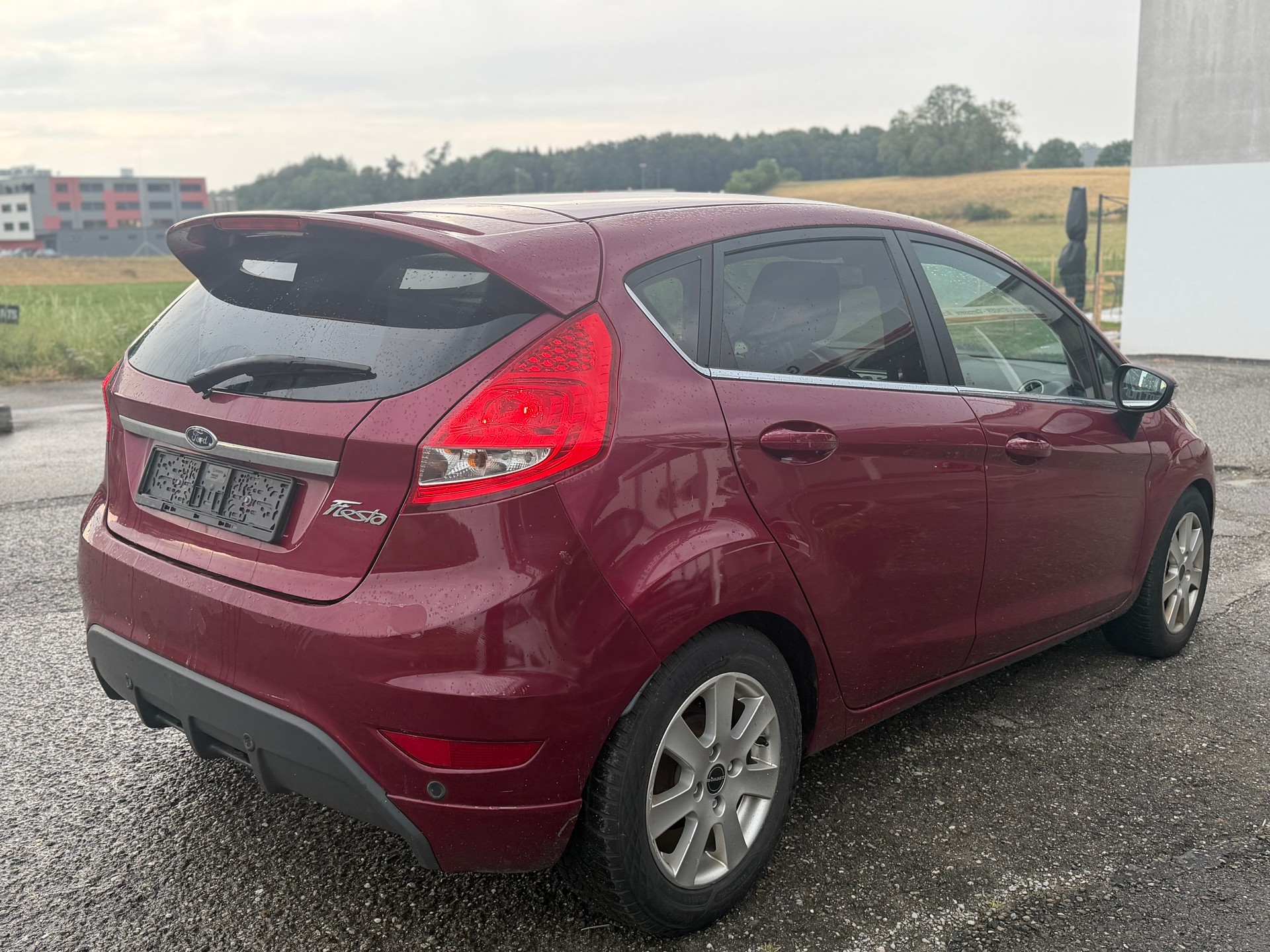 FORD Fiesta 1.6 16V Titanium-image-4