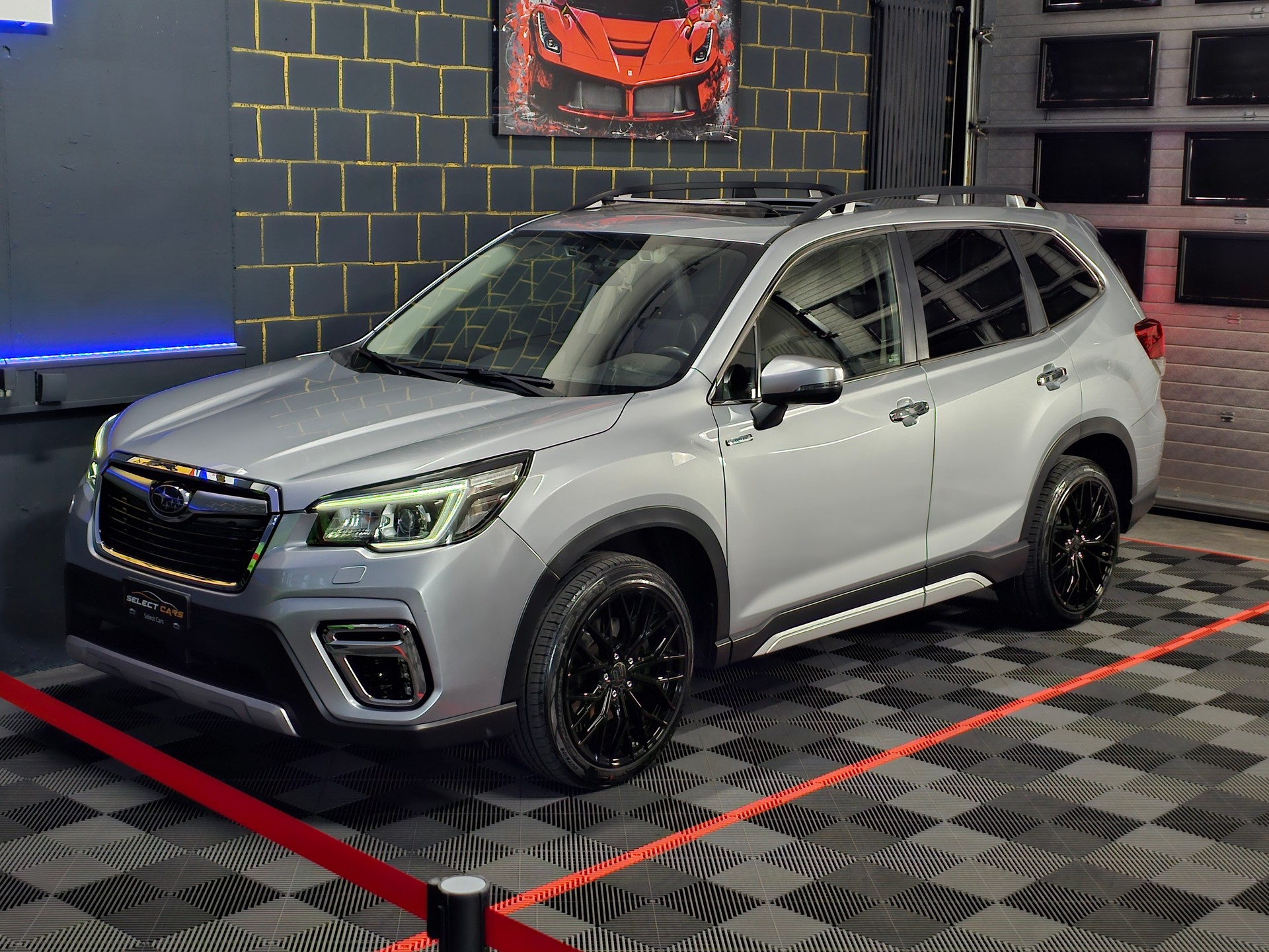 SUBARU Forester 2.0i e-Boxer Luxury Lineartronic-image-3