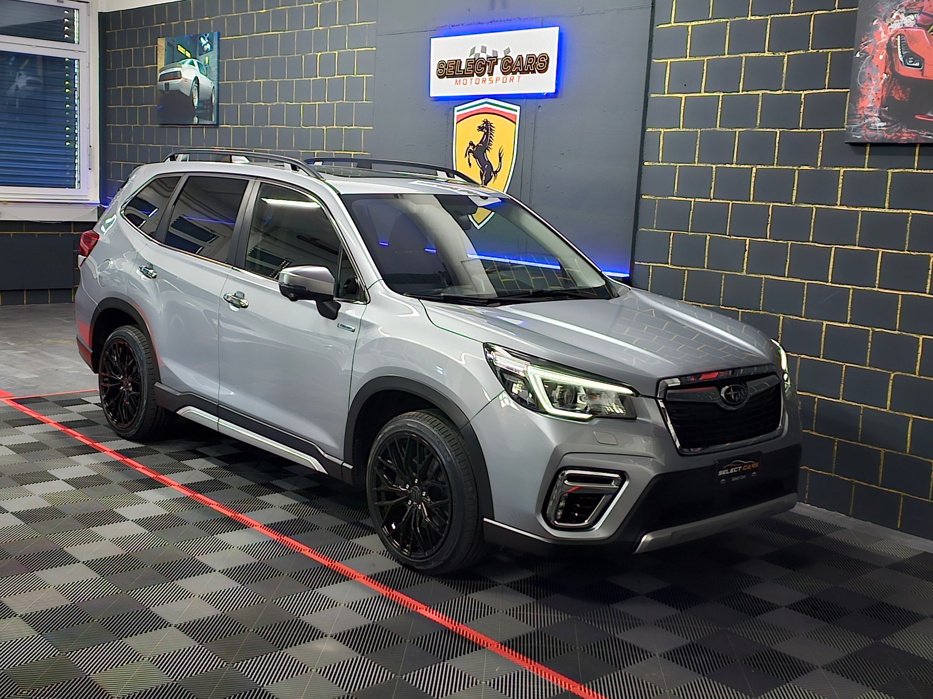 SUBARU Forester 2.0i e-Boxer Luxury Lineartronic