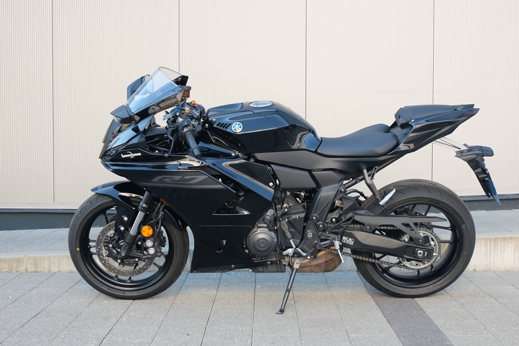 YAMAHA R7 ABS-image-2