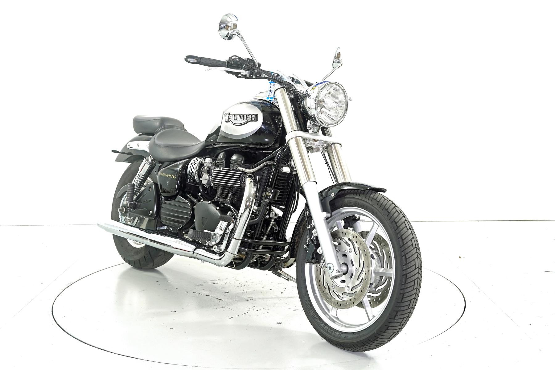 TRIUMPH Speedmaster-image-1
