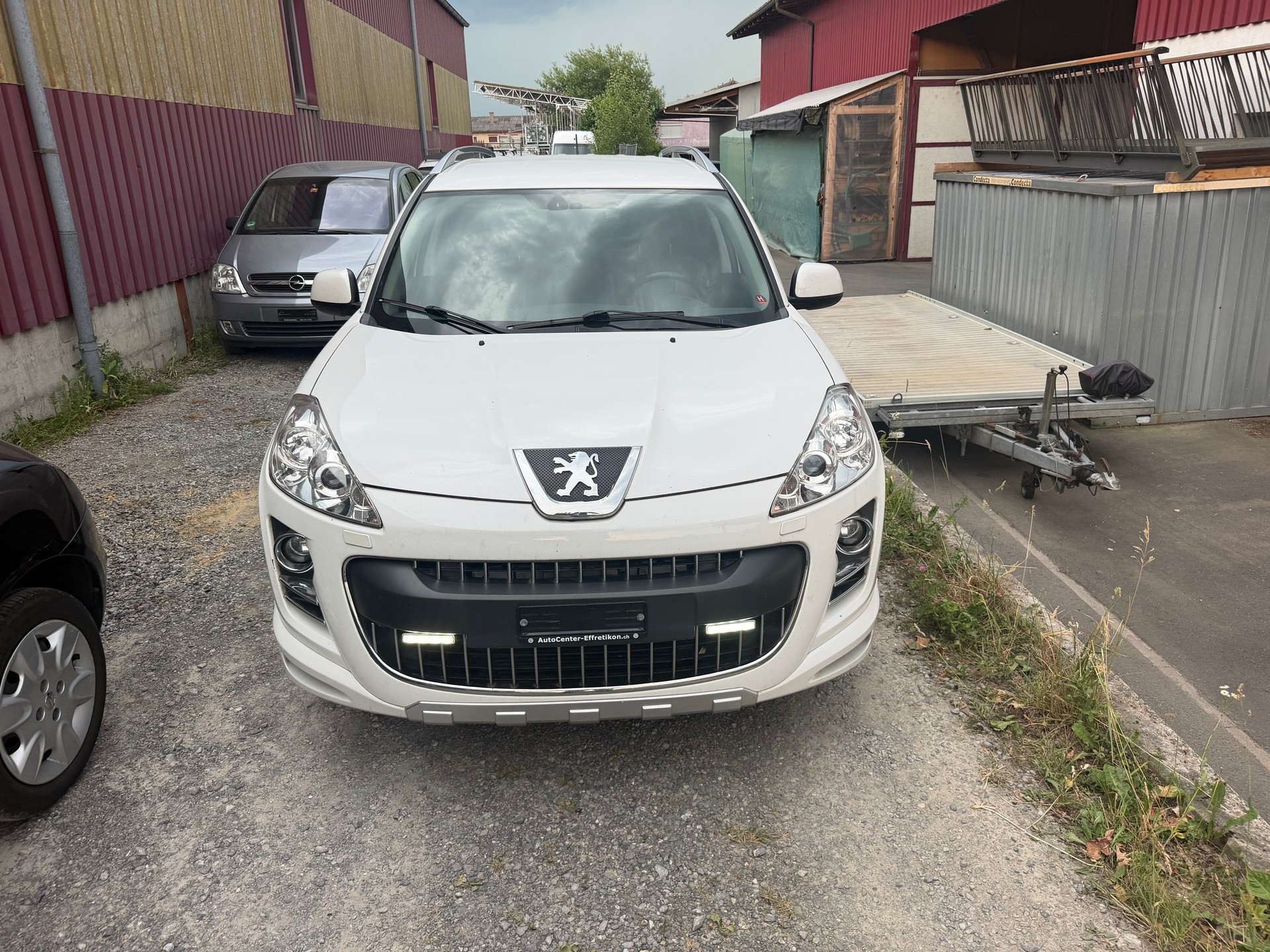 PEUGEOT 4007 2.2 HDi Lion Edition DCS6-image-1
