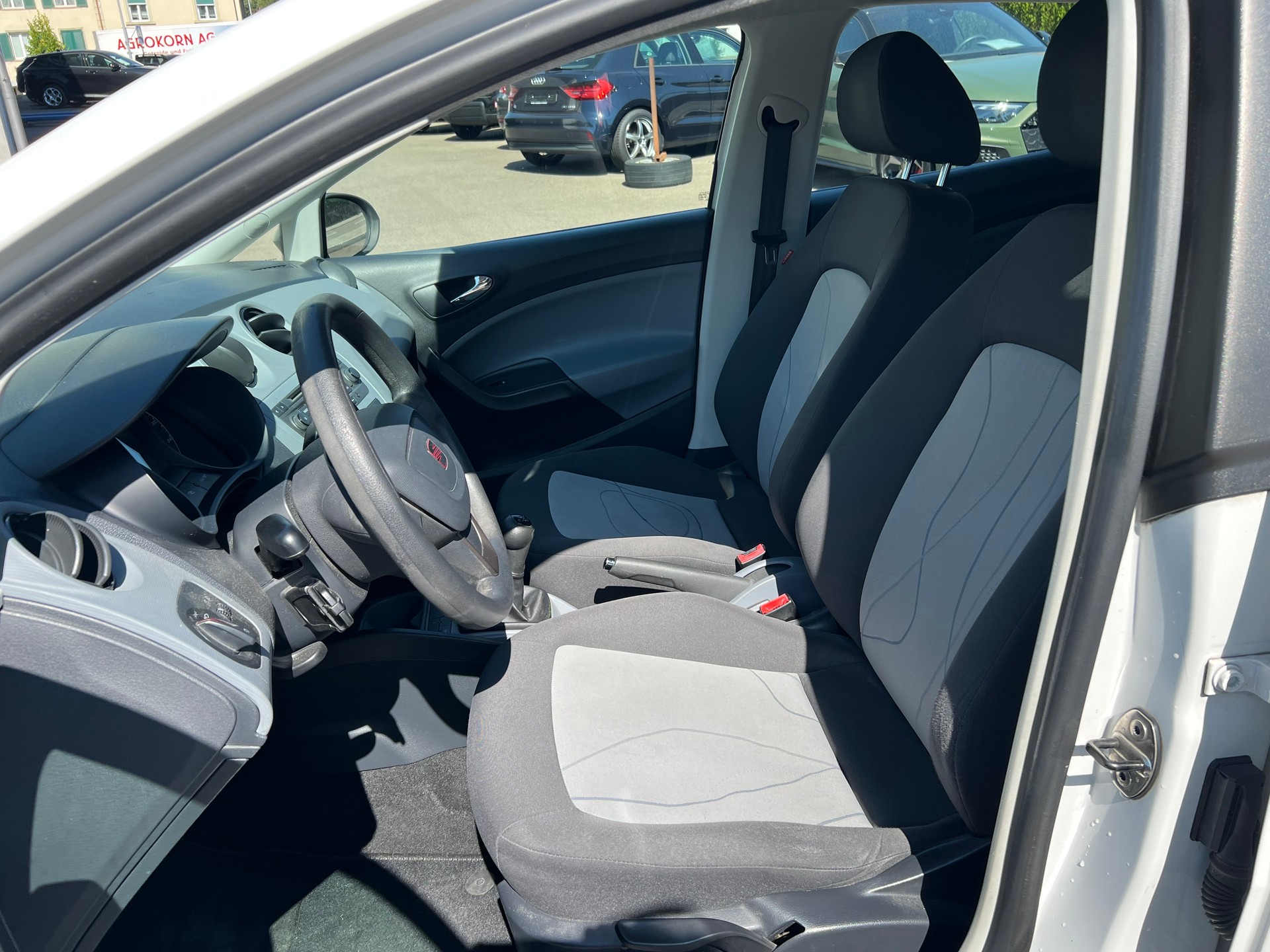 SEAT Ibiza 1.2 TSI FR-image-17