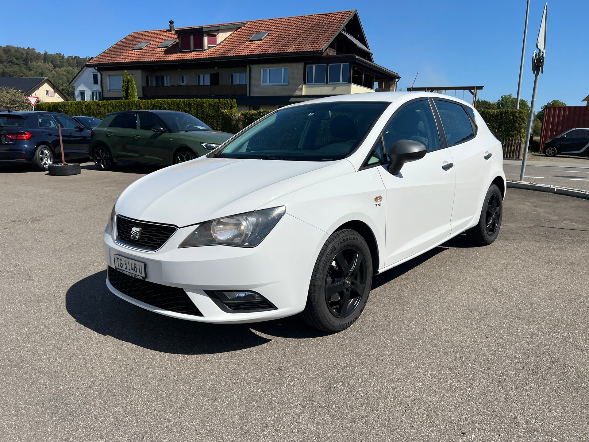 SEAT Ibiza 1.2 TSI FR-showroom-element-1