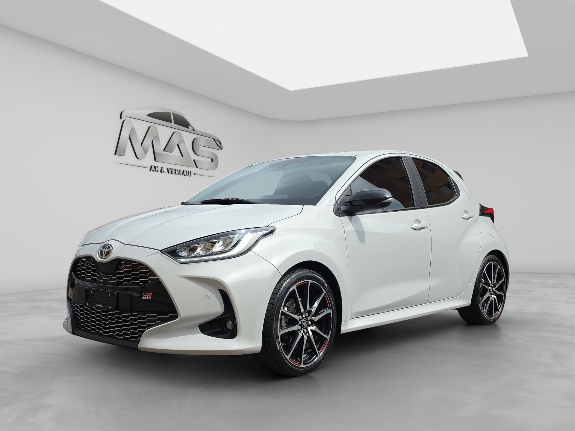 TOYOTA Yaris 1.5 GR Sport e-CVT