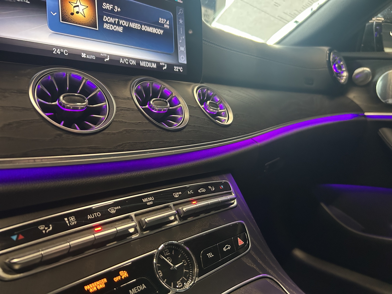 MERCEDES-BENZ E 400 d Coupé AMG Line 4 Matic 9G-Tronic-image-14