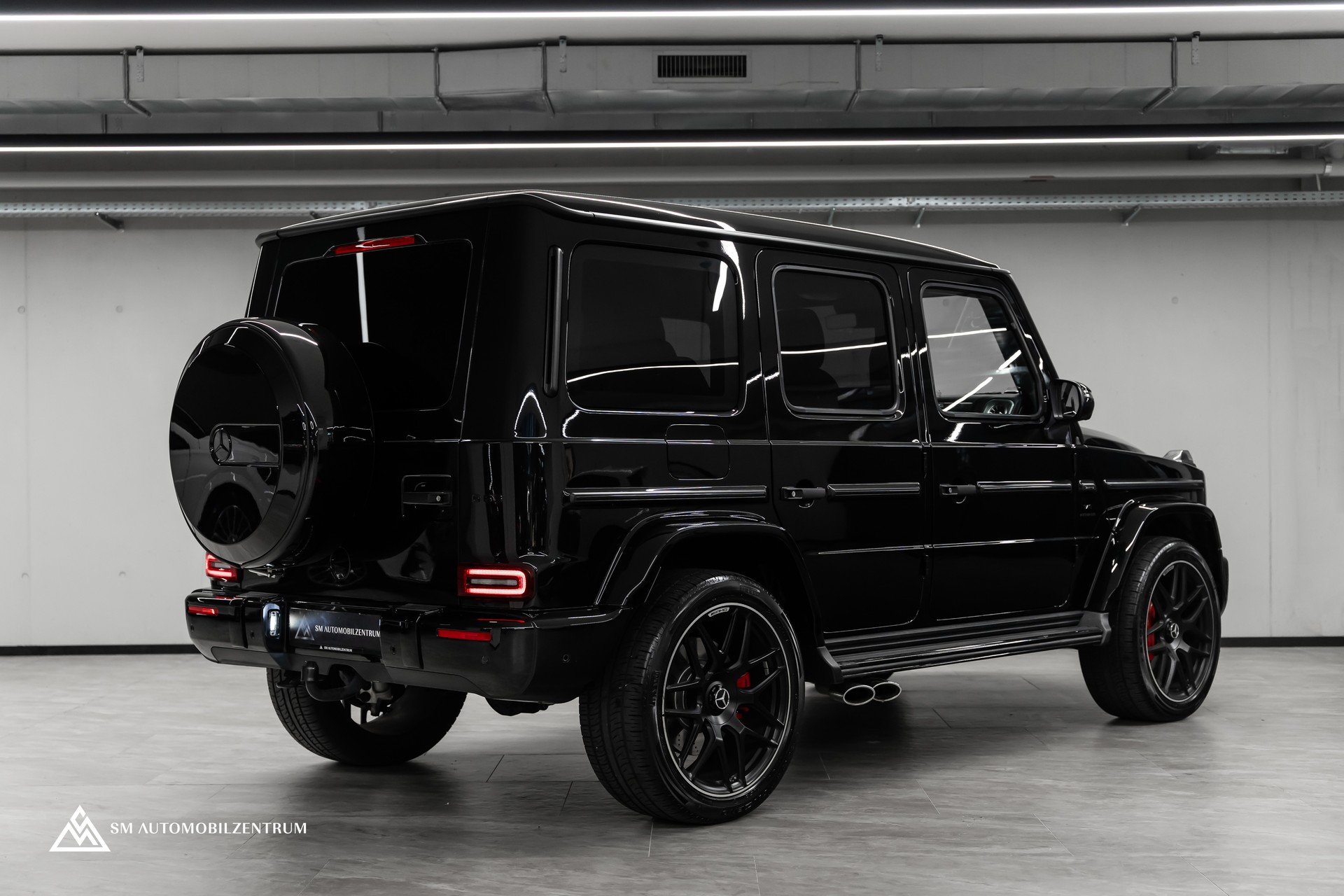 MERCEDES-BENZ G 63 AMG Manufaktur / Vollausstattung / Panorama / 360° / Sitzbelüftung / Massage-image-8