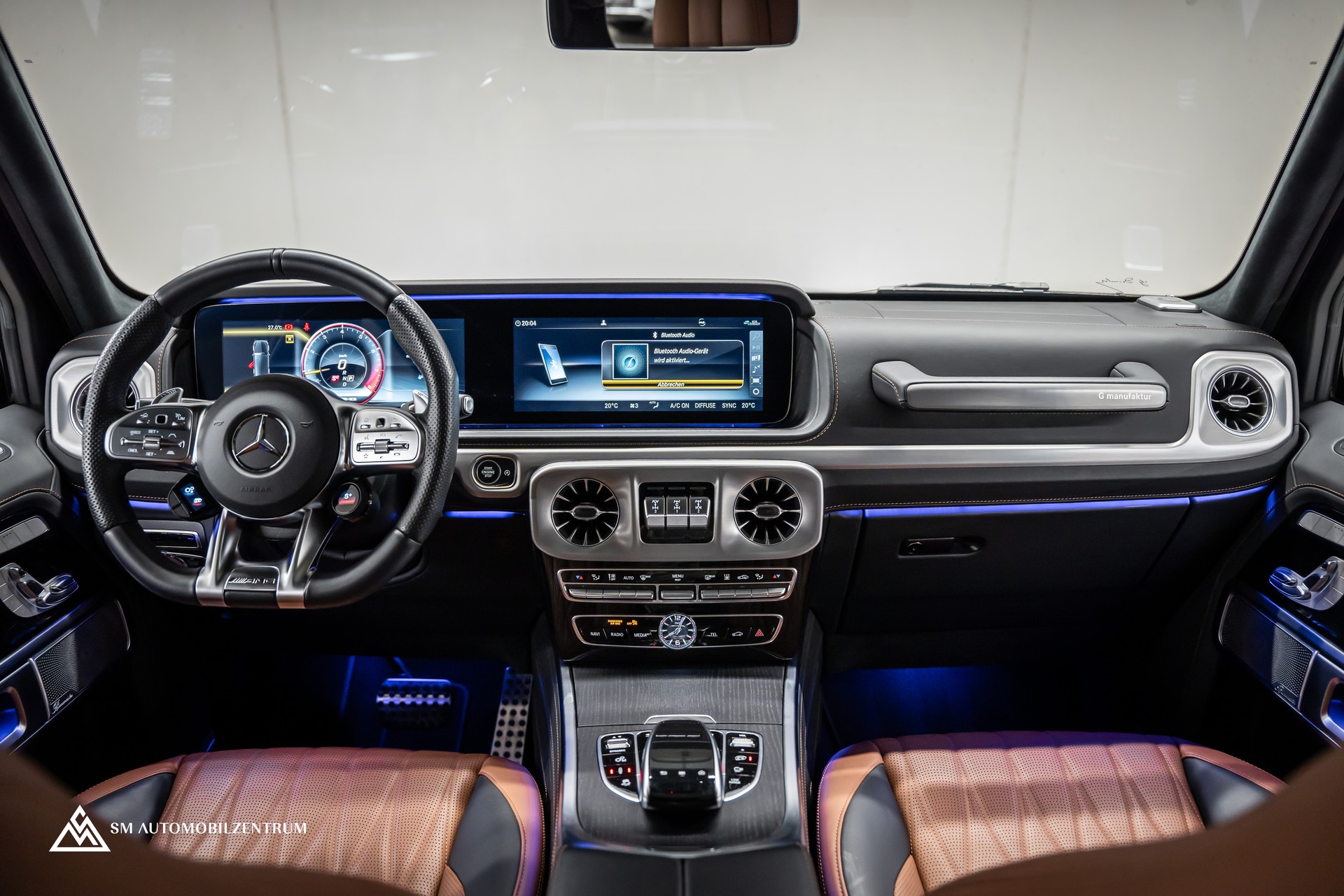 MERCEDES-BENZ G 63 AMG Manufaktur / Vollausstattung / Panorama / 360° / Sitzbelüftung / Massage-image-14