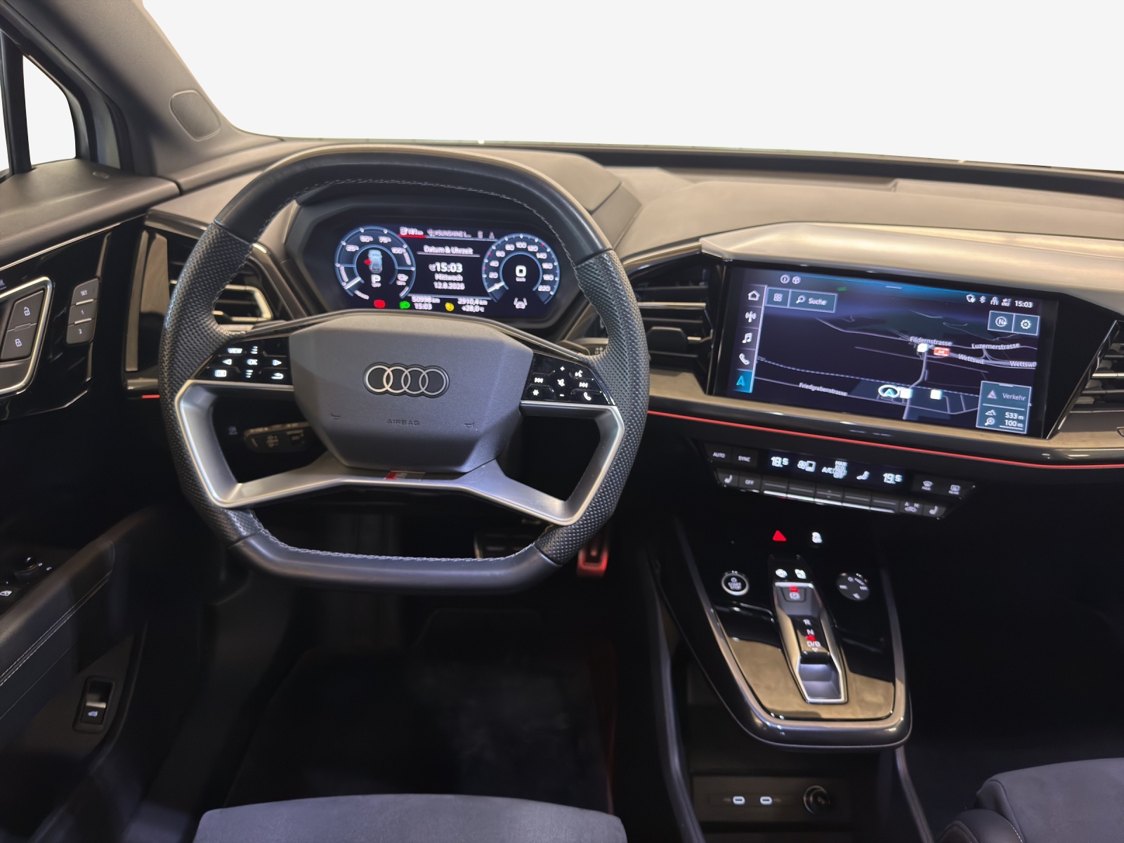 AUDI Q4 e-tron 50 quattro-image-7