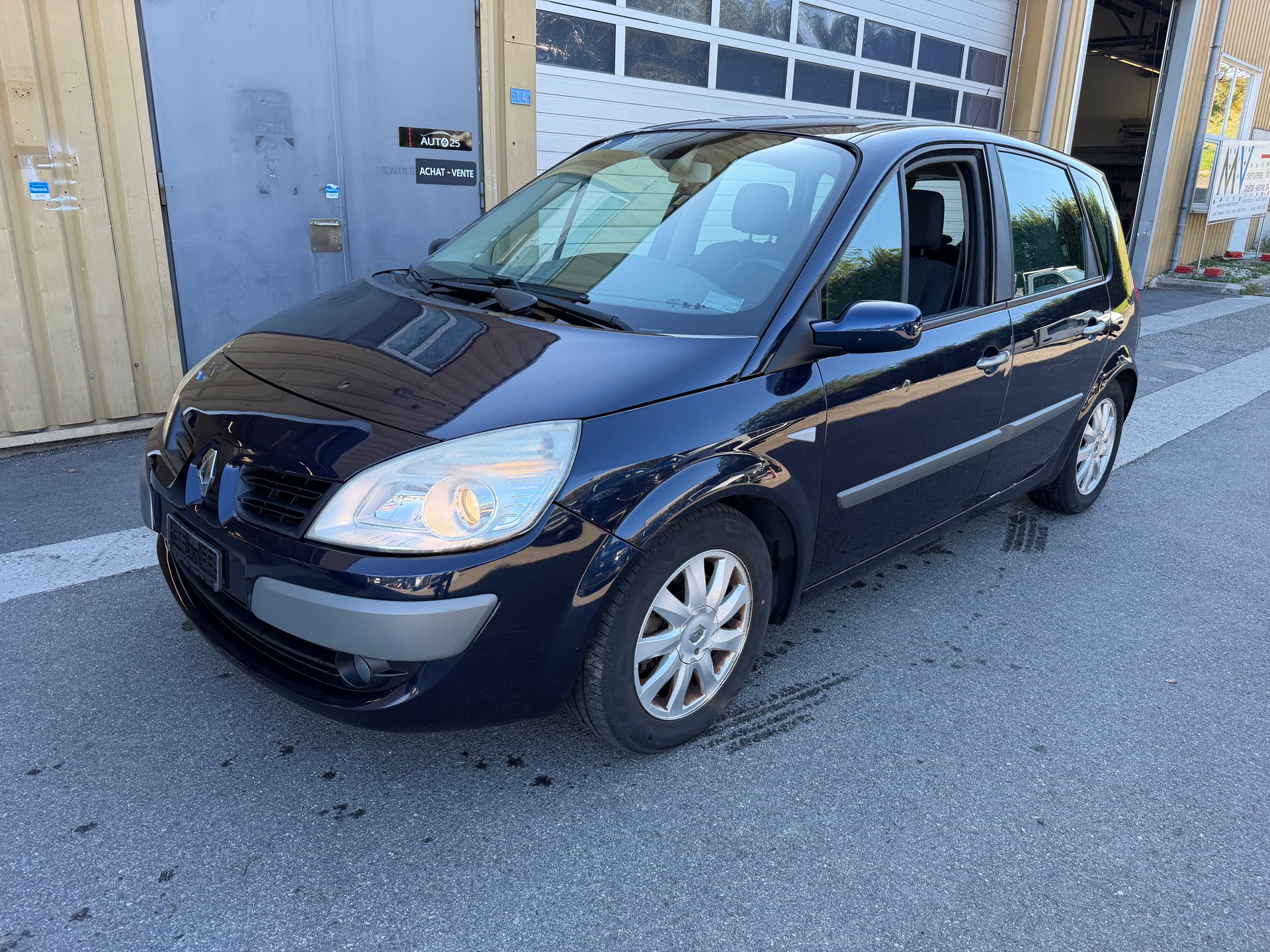 RENAULT Scénic 2.0 dCi Dynamique Automatic