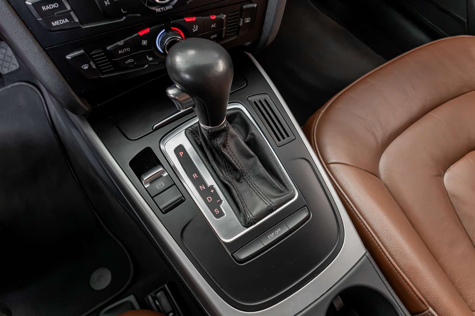 AUDI A5 Sportback 2.0 TFSI multitronic-image-16