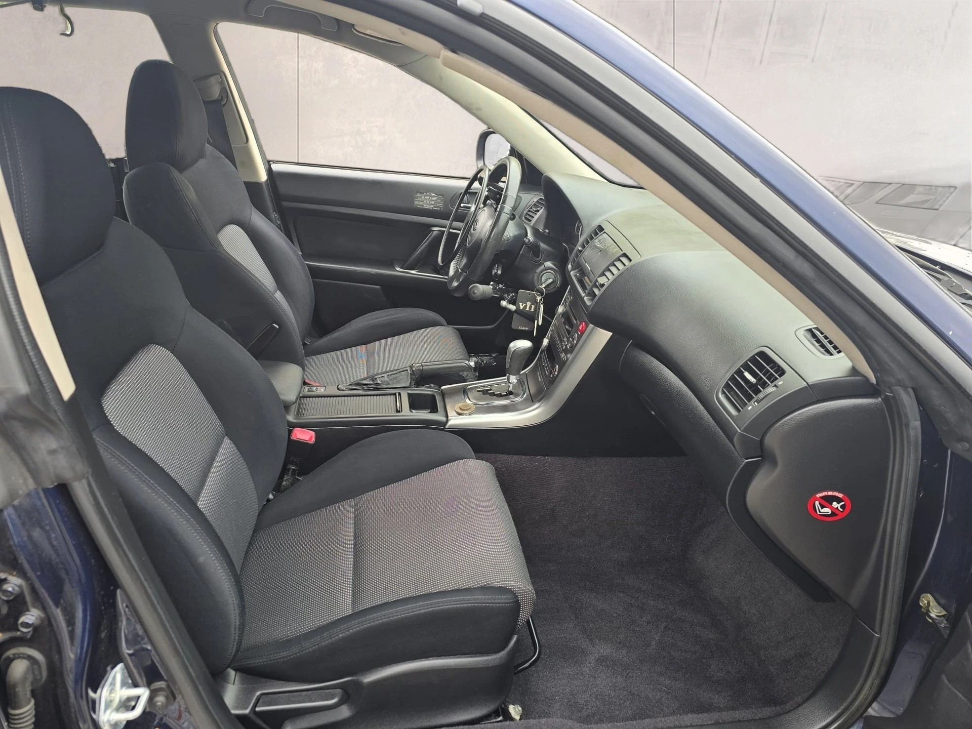 SUBARU Legacy 2.0R AWD Swiss-image-20