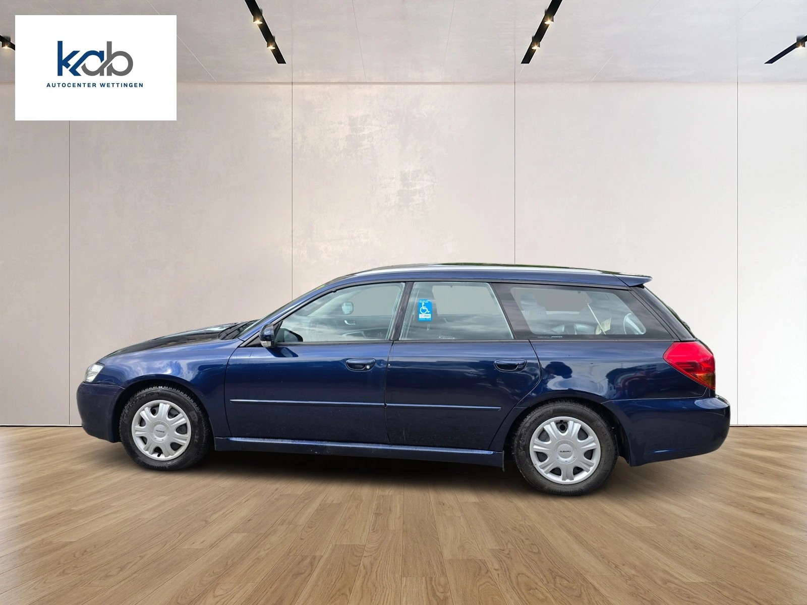 SUBARU Legacy 2.0R AWD Swiss-image-8